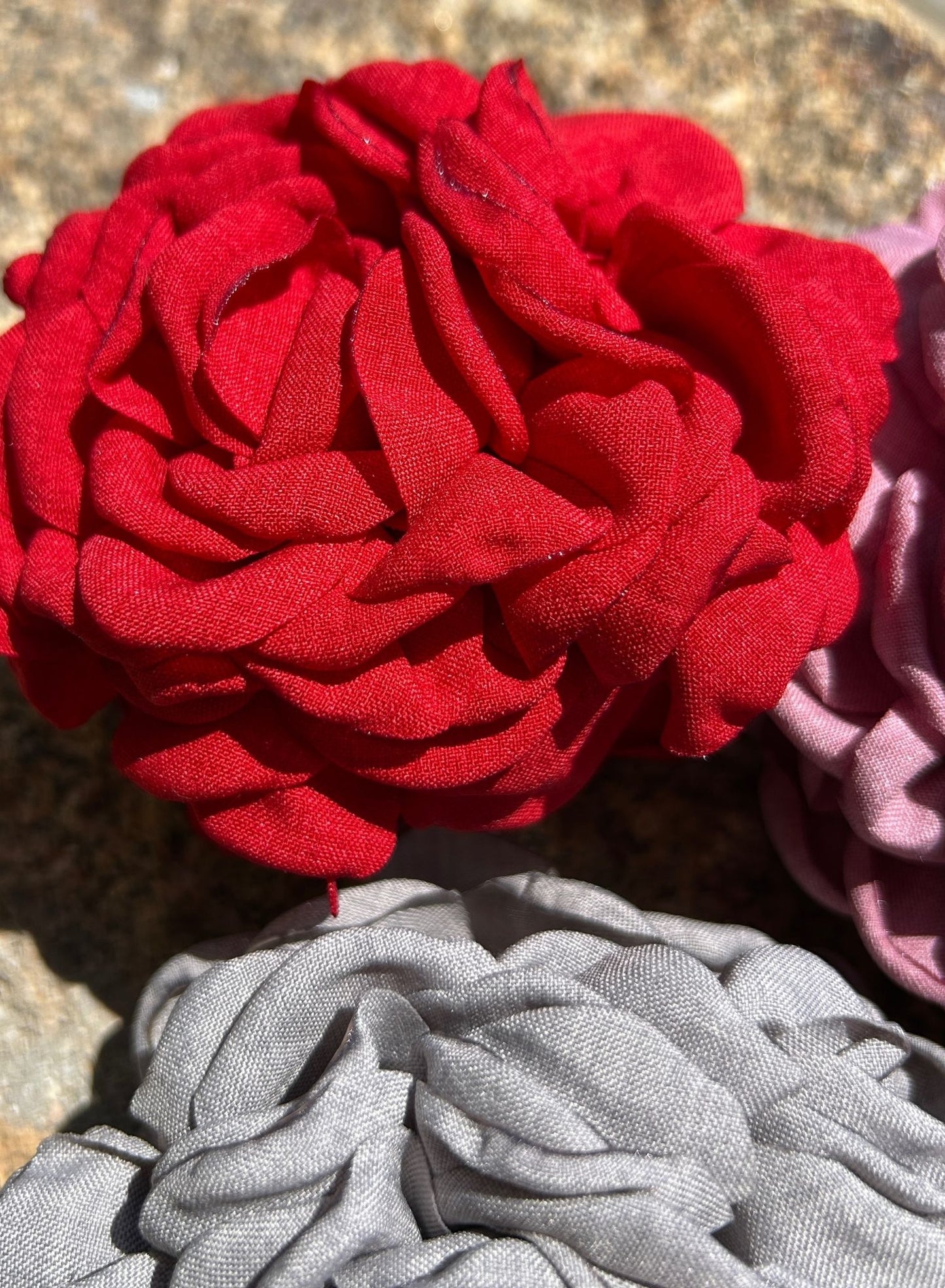 Flower hair clip (various colors)