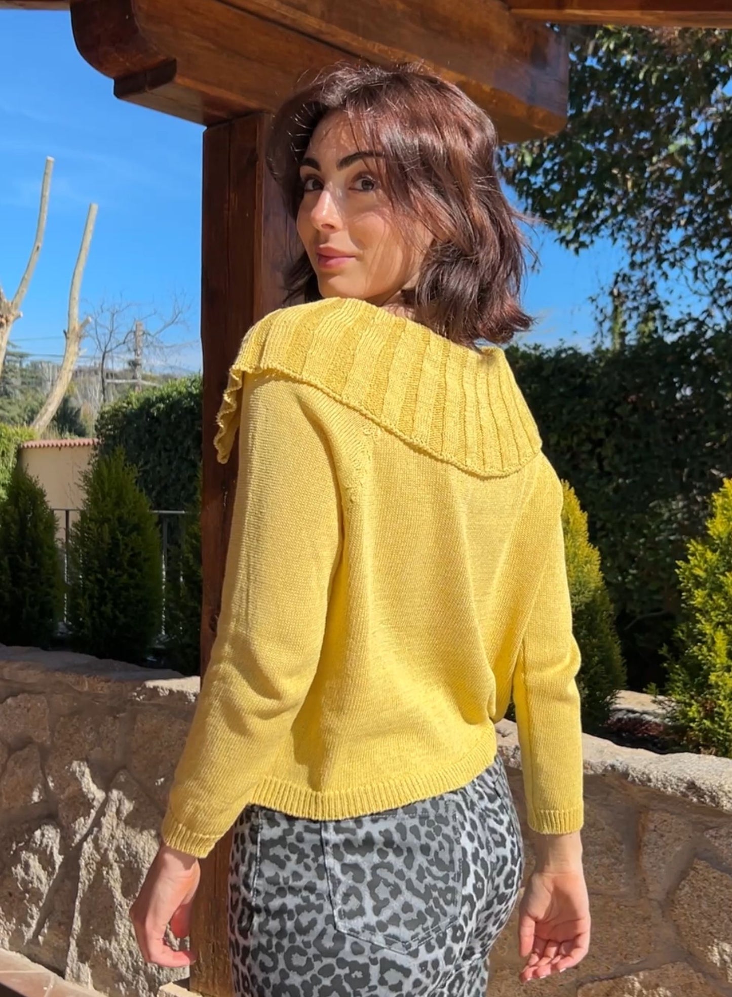 Julieta Yellow Sweater