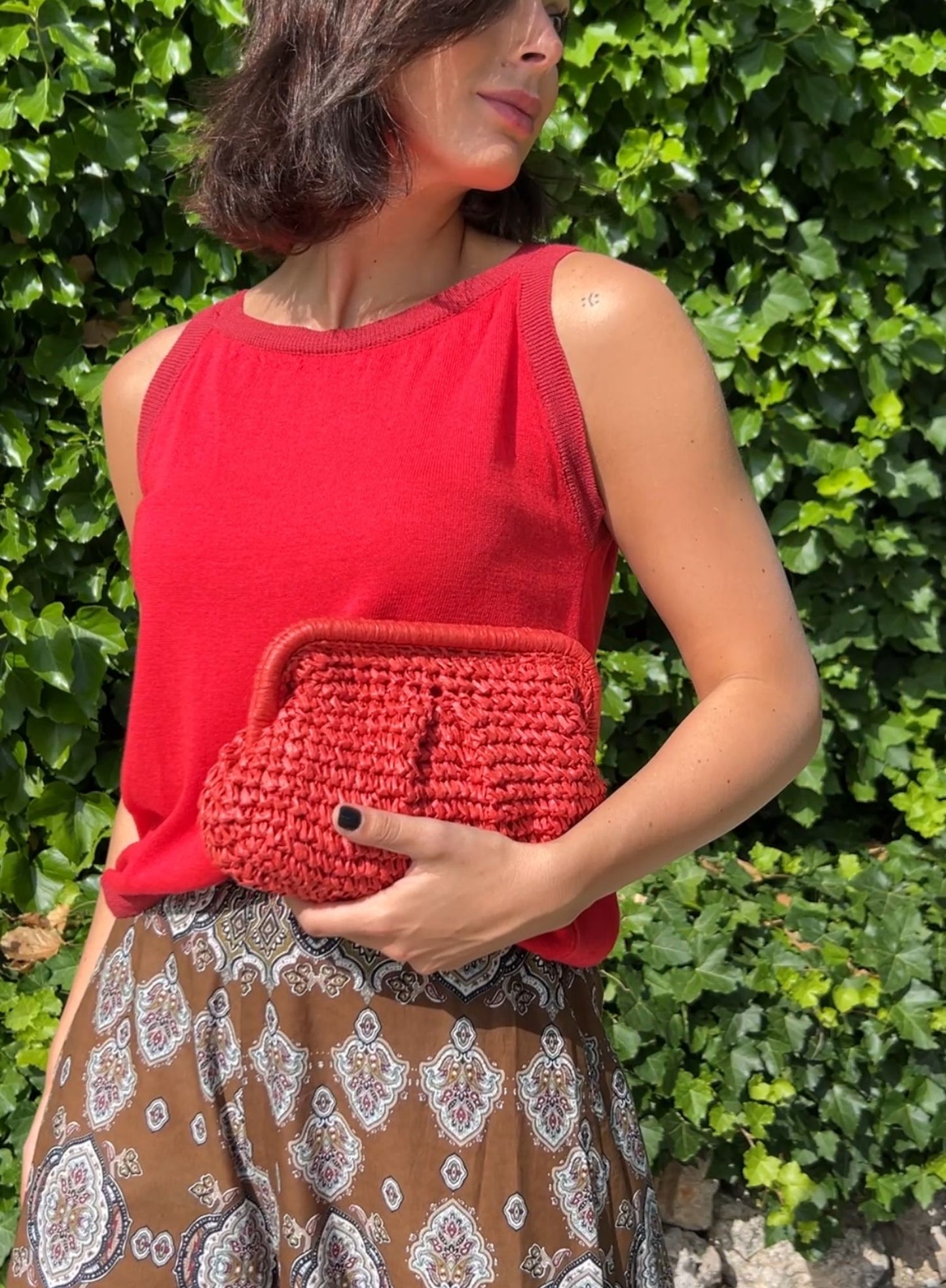 Clutch rafia rojo