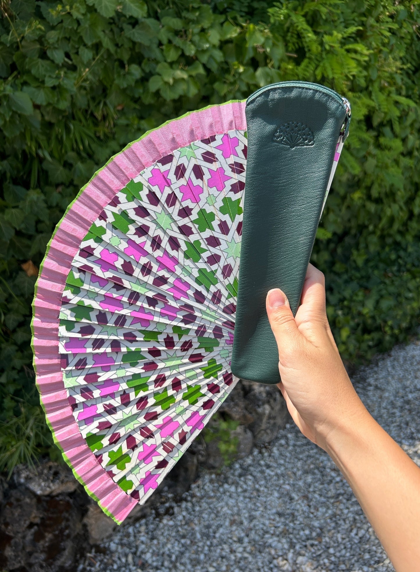 Abanico (disponible en varios colores)