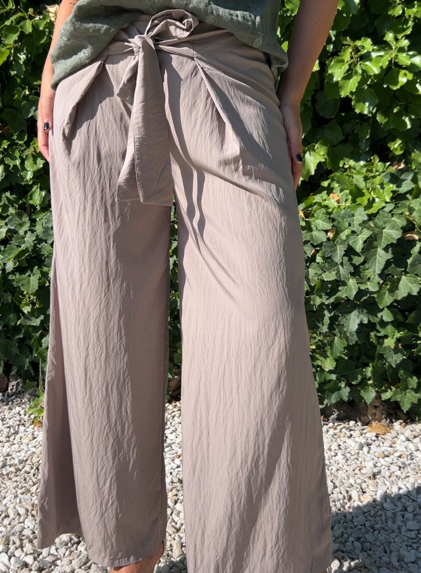 Pantalón lazo topo