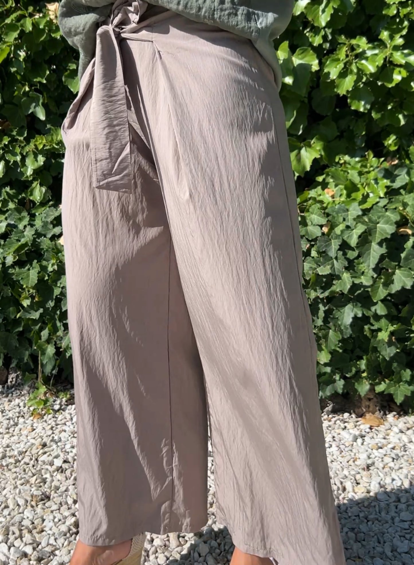Pantalón lazo topo