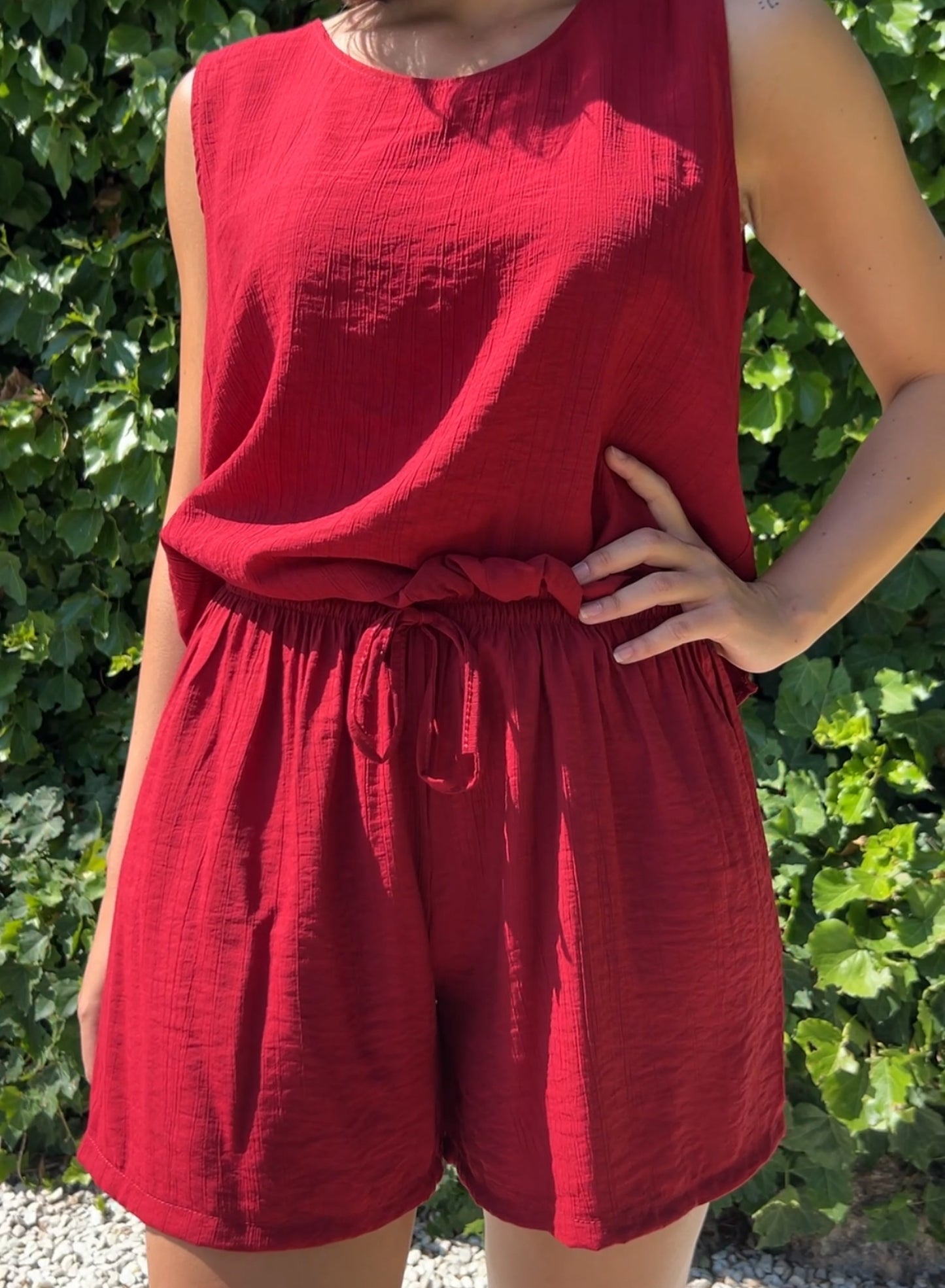 Short rojo