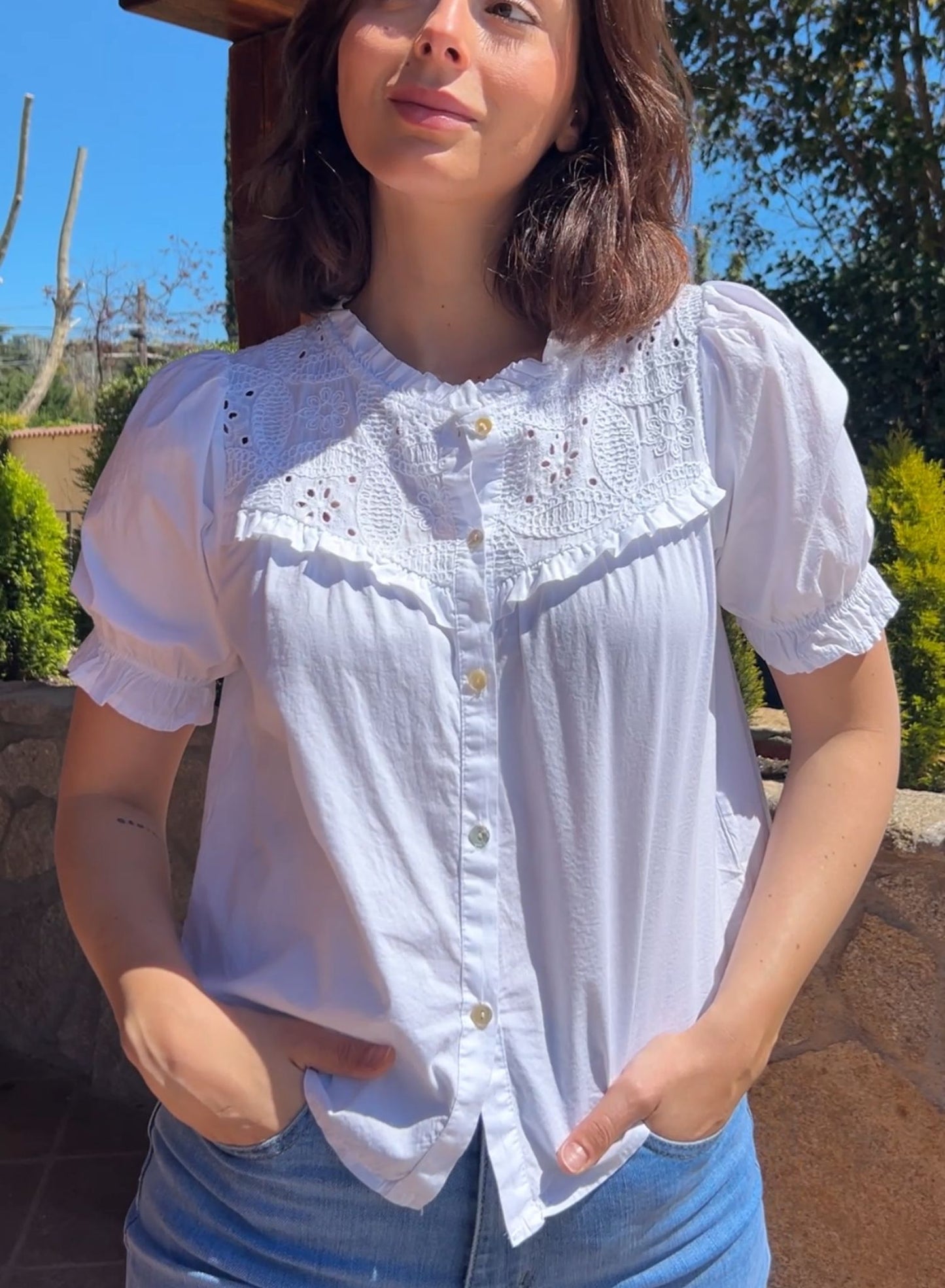 Blusa encaje blanco
