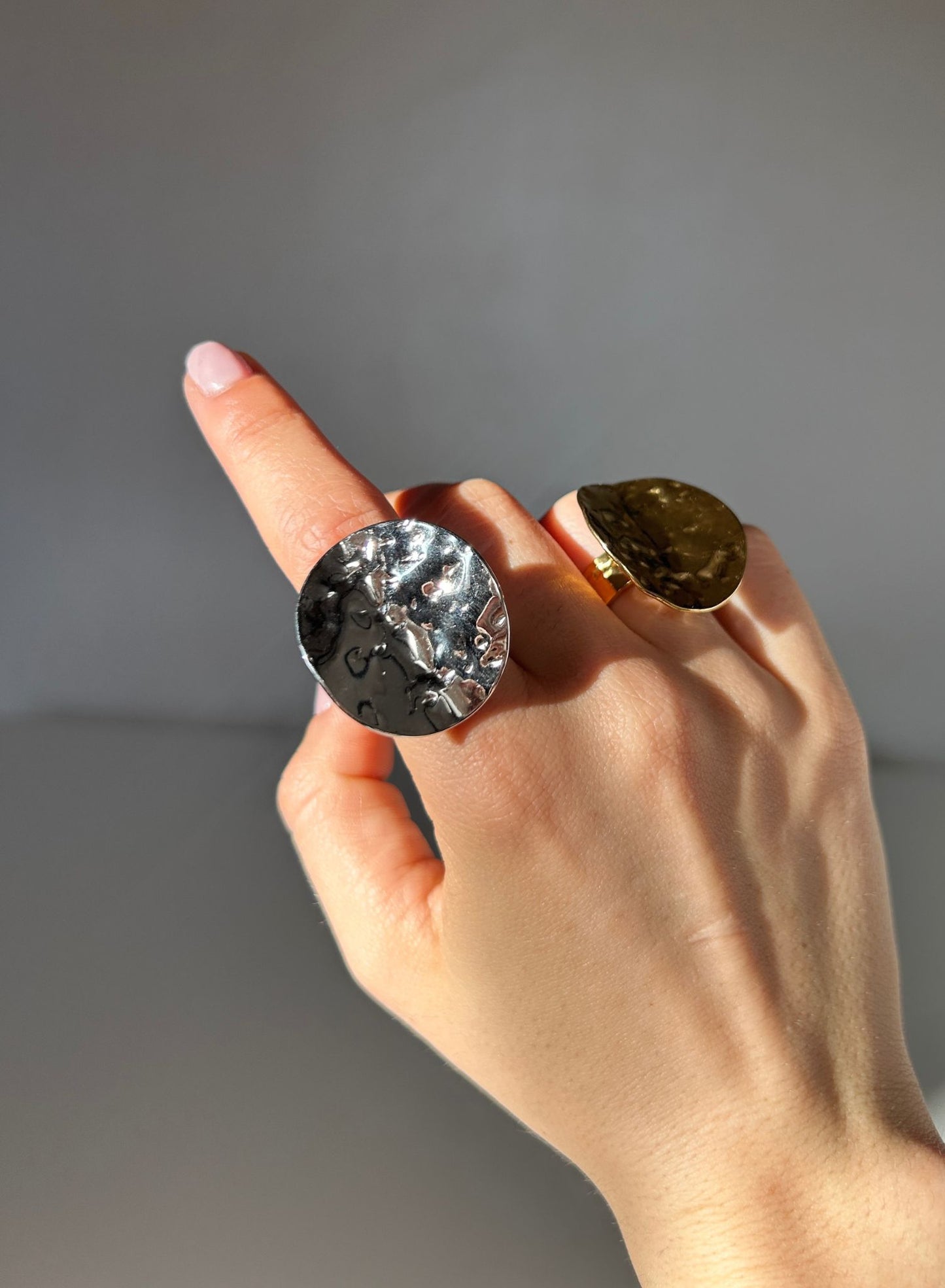 Signet ring
