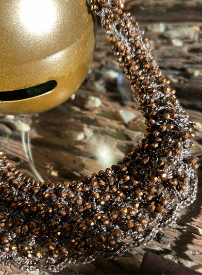 Brown crystal choker