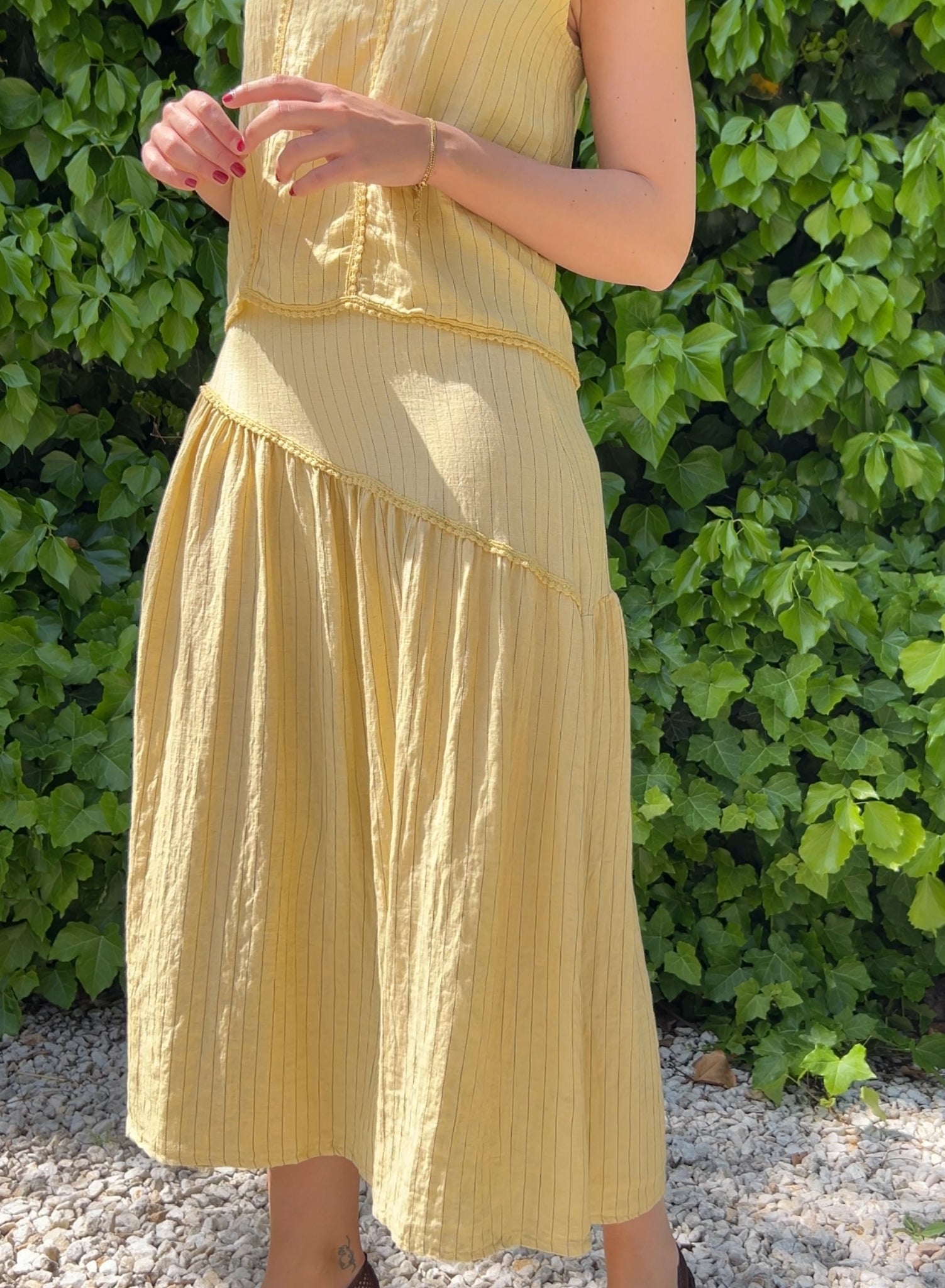Falda maravita amarillo