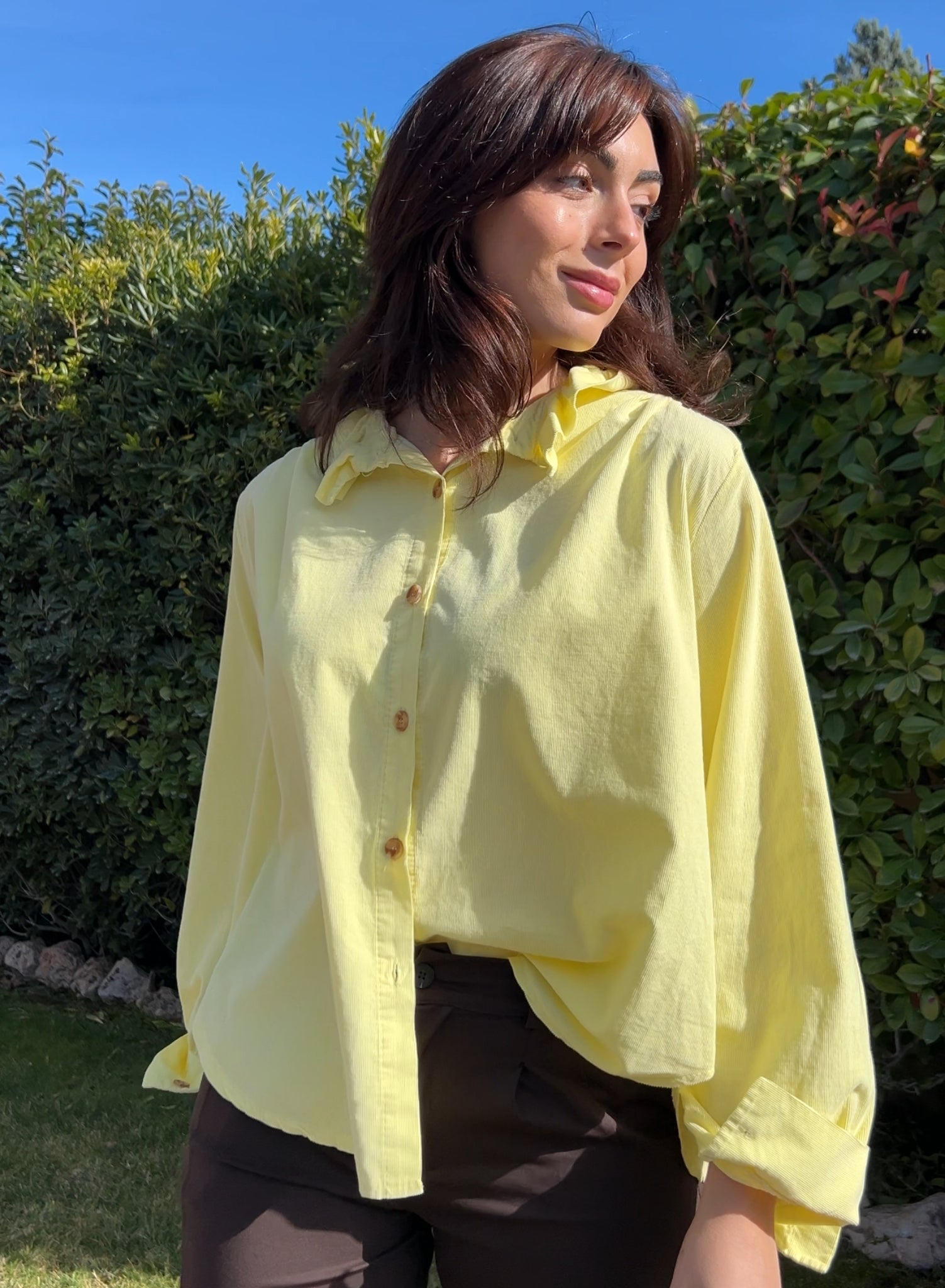 Camisa micropana amarilla