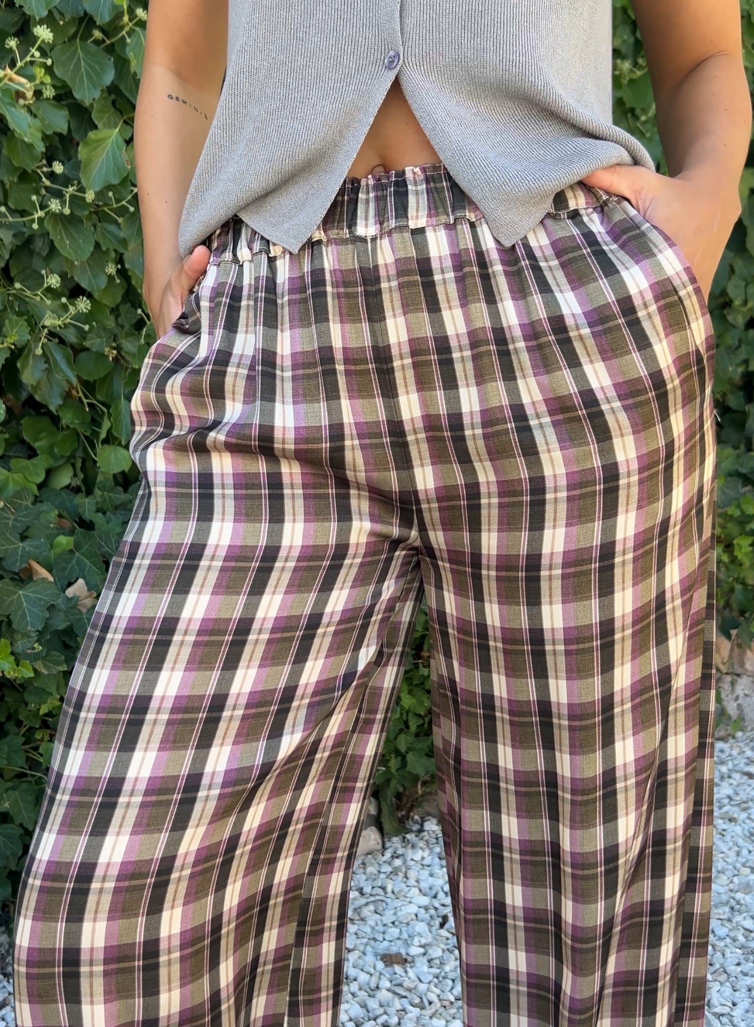 Pantalón raso bombacho cuadros