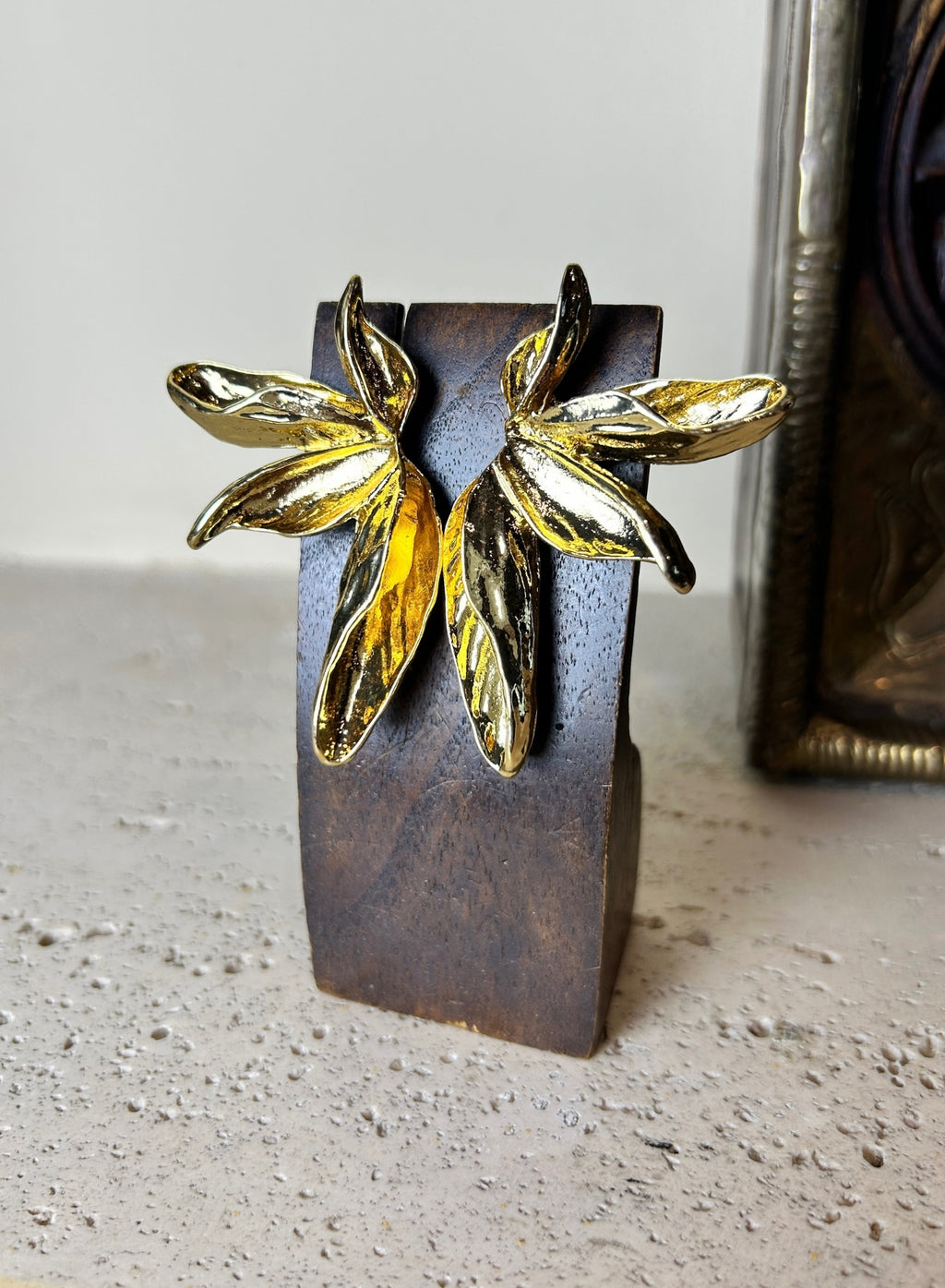 Pendientes media flor