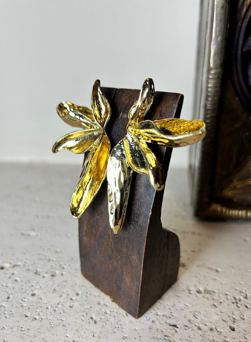 Pendientes media flor