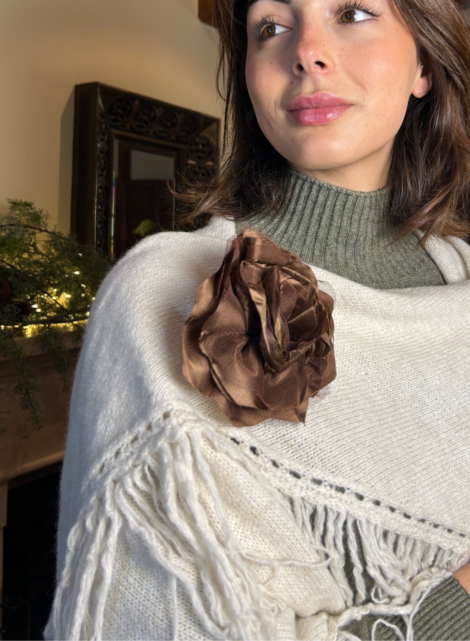 Broche flor choco