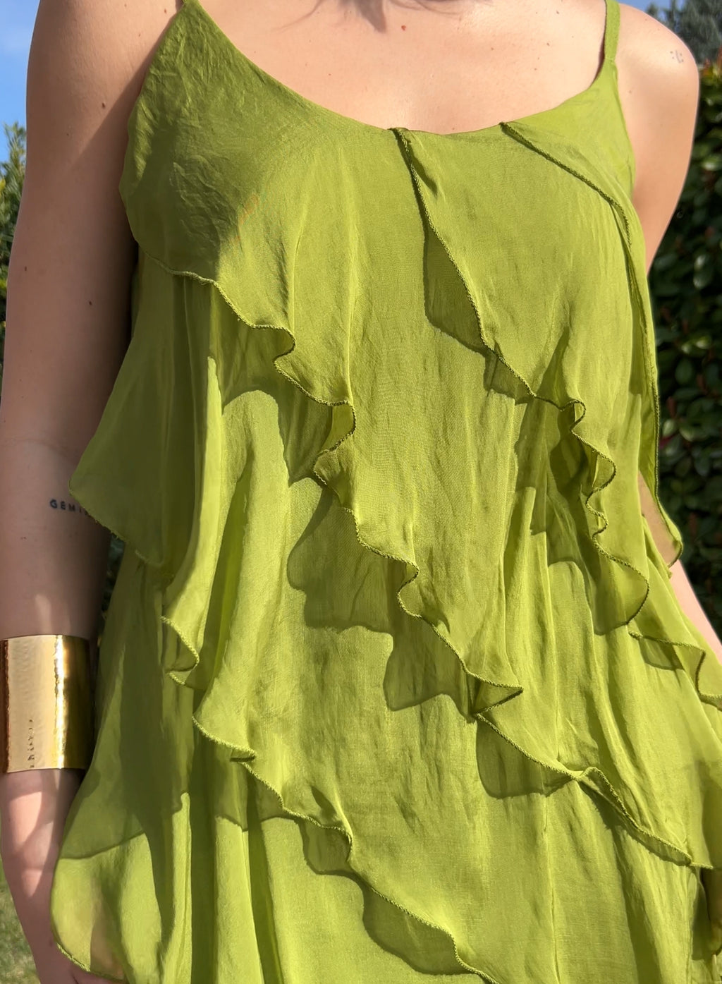 Vestido volante pistacho