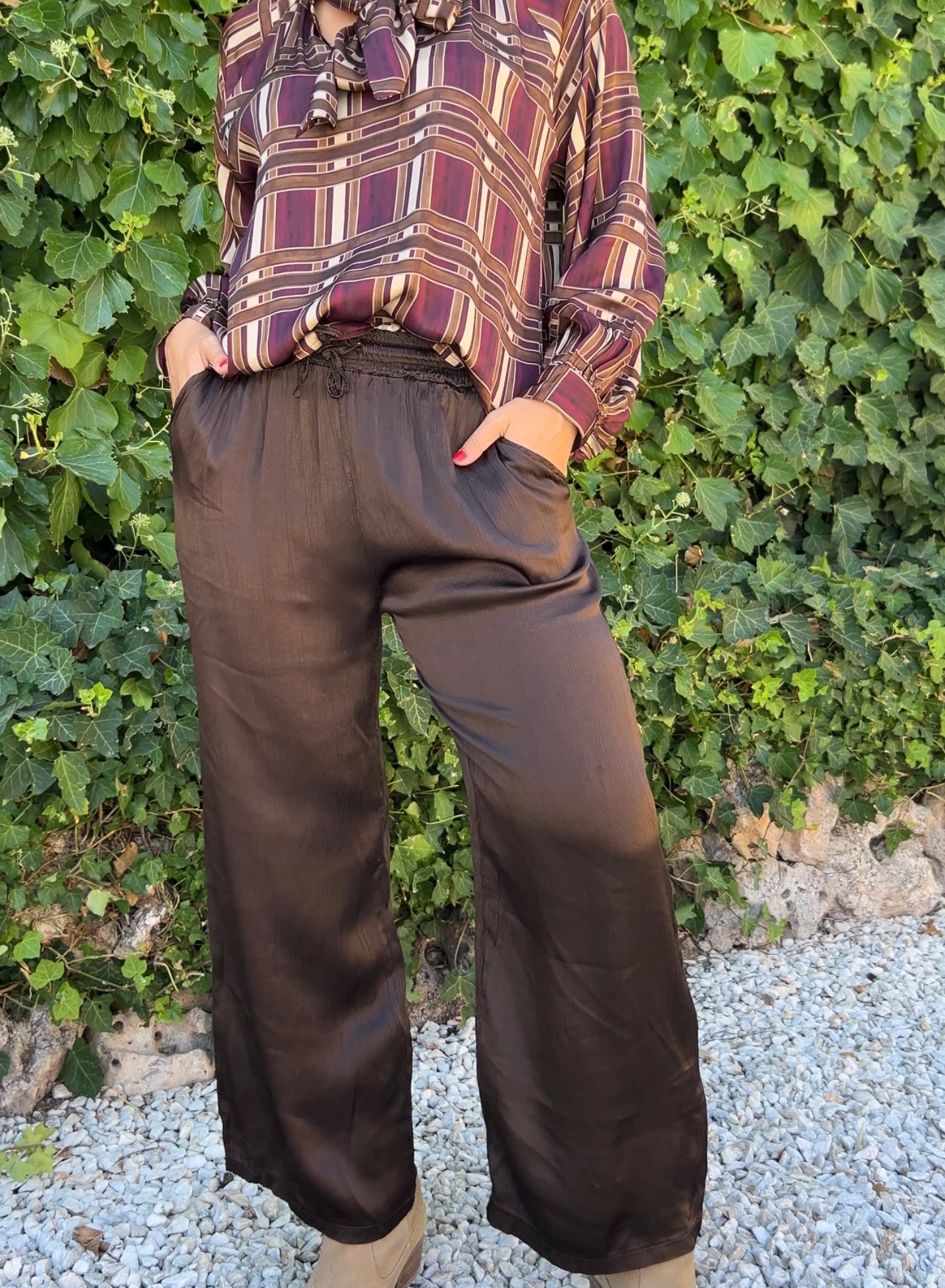 Pantalón raso choco pequeño