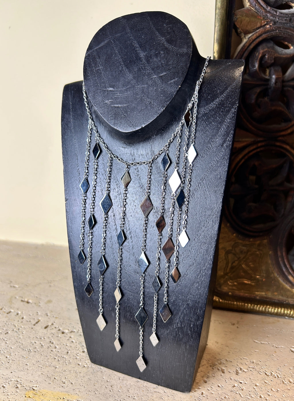 Collar lluvia rombos