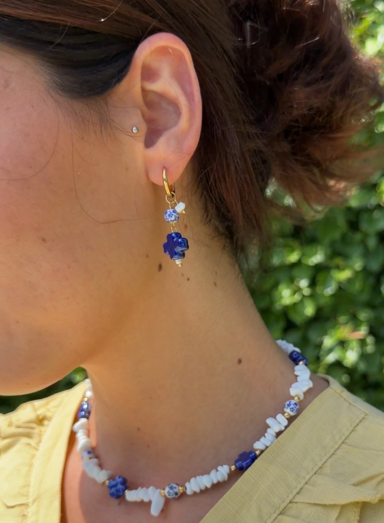 Pendientes cruz piedra