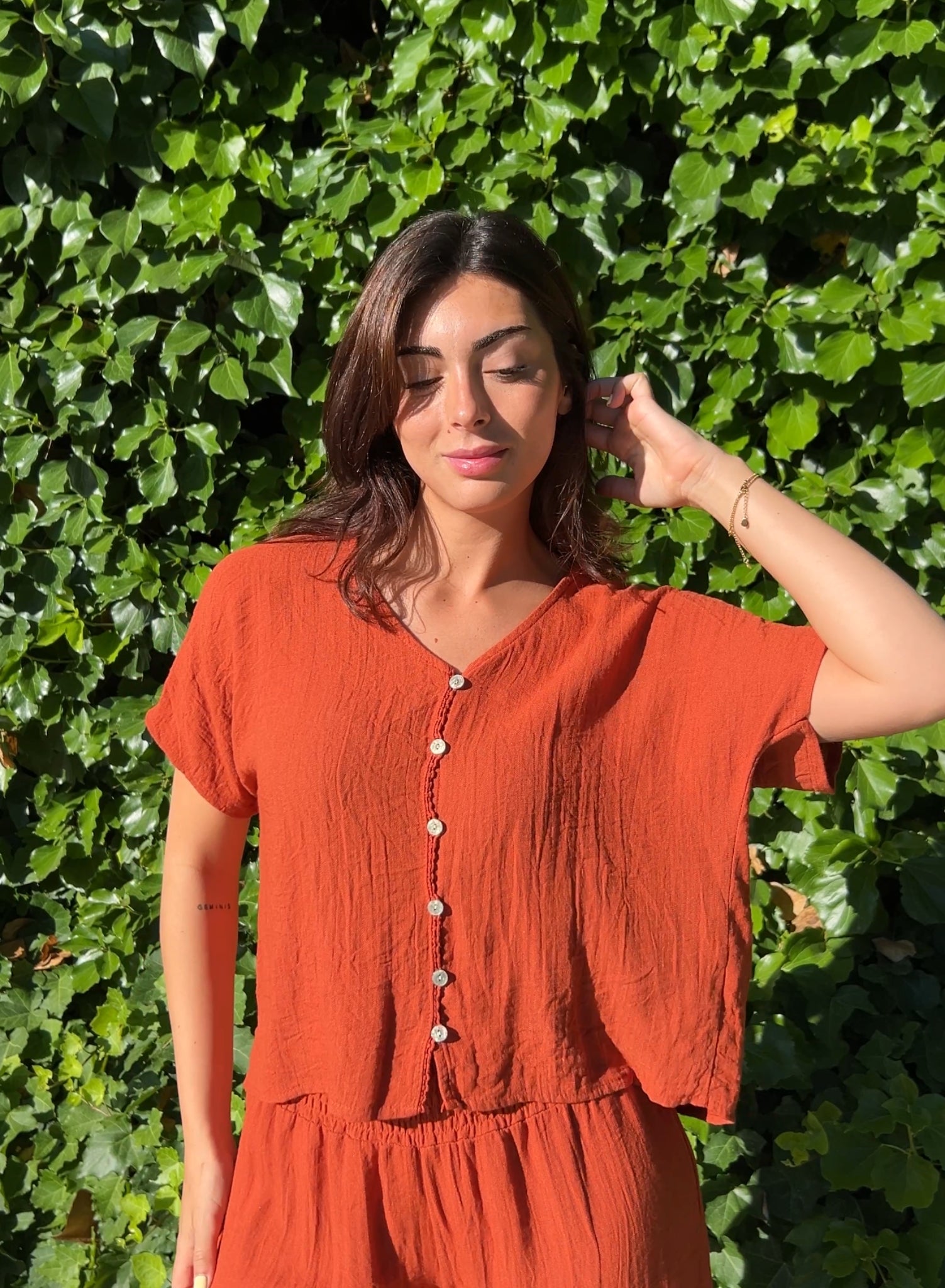 Blusa tipo bambula botones