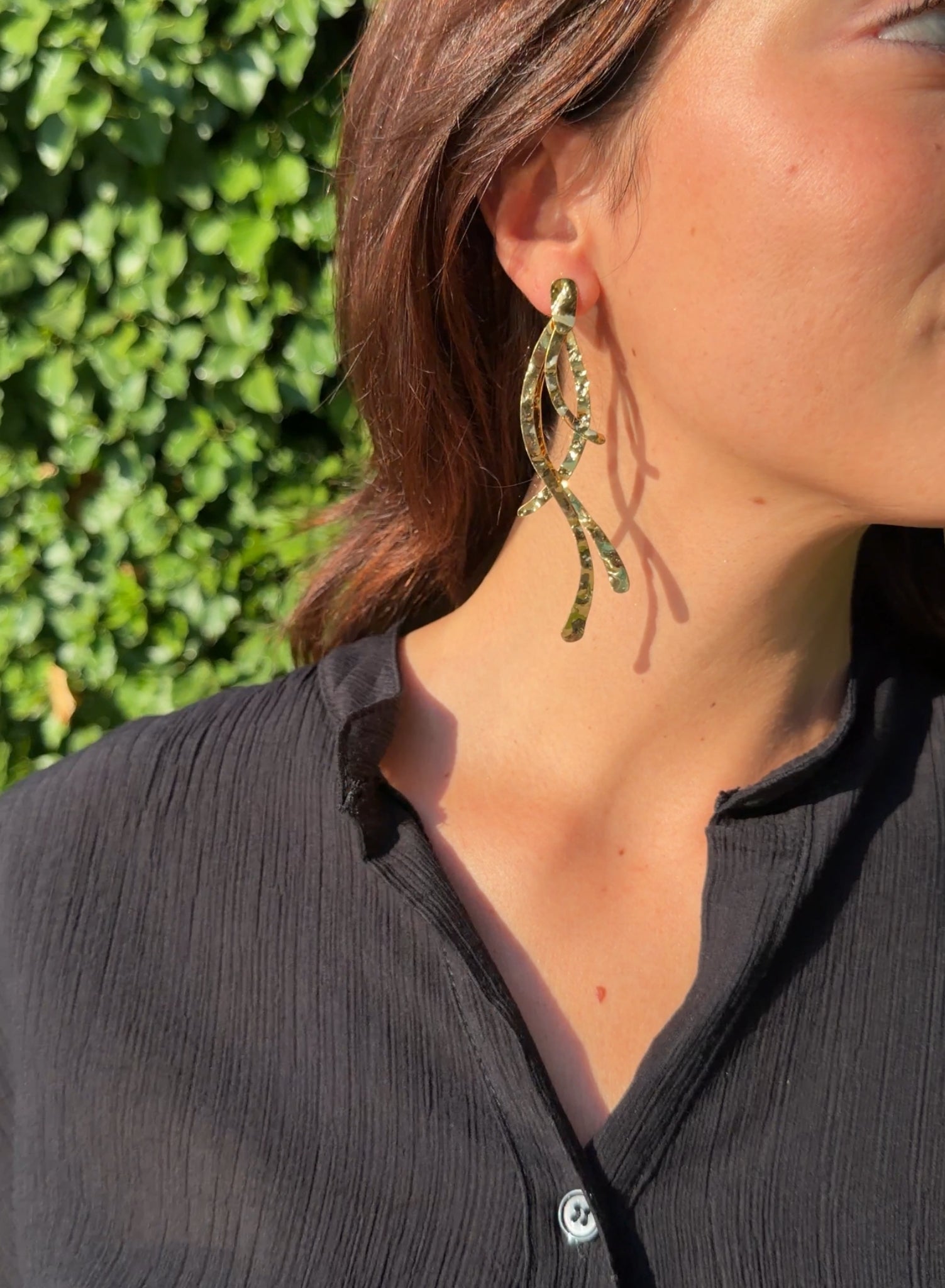 Pendientes hojas dorado