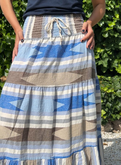 Falda étnica azul