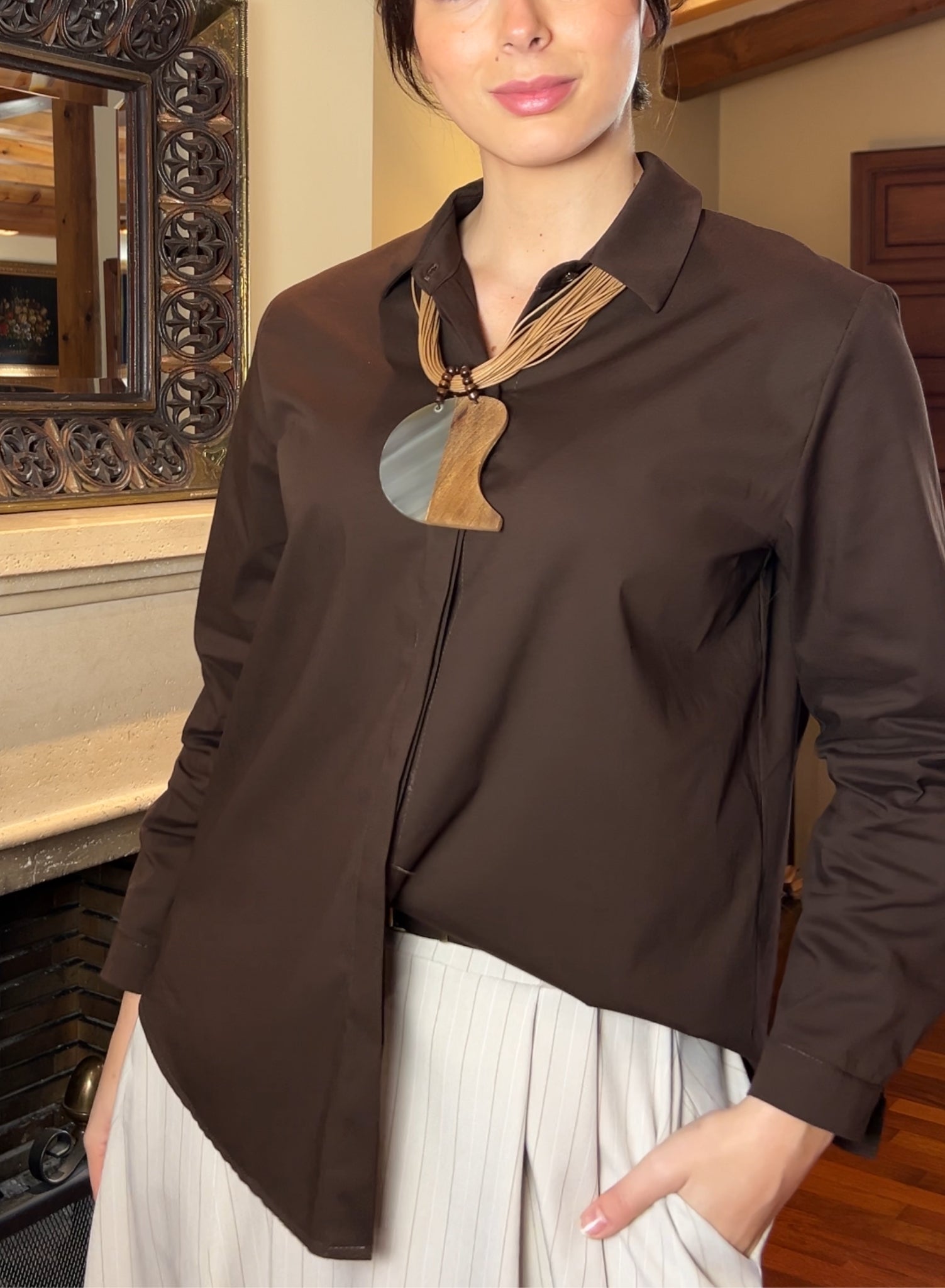 Camisa básica choco