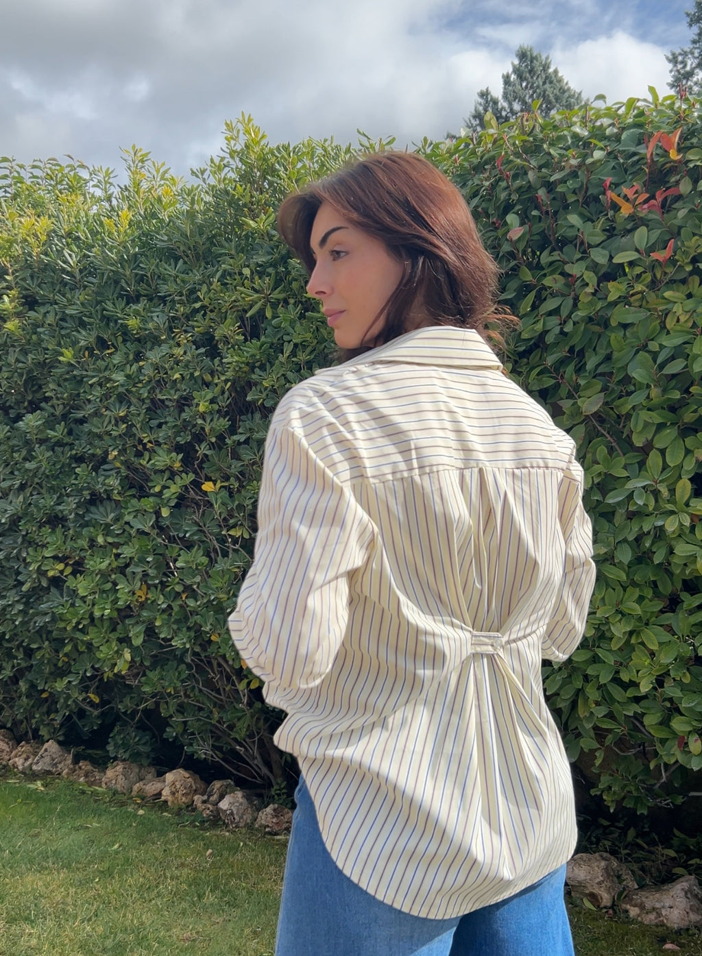 Camisa vainilla botón