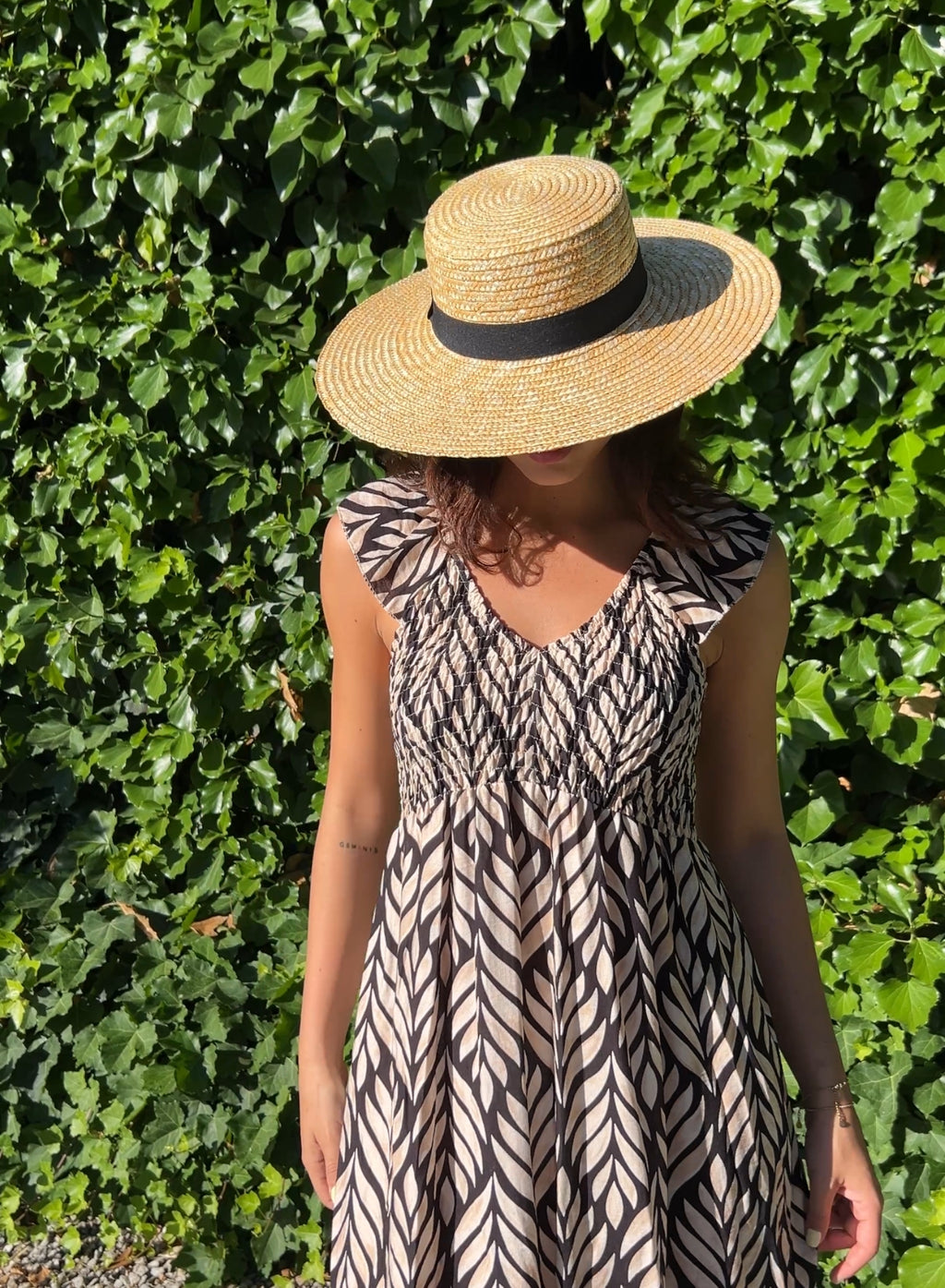 Vestido zarela hojas