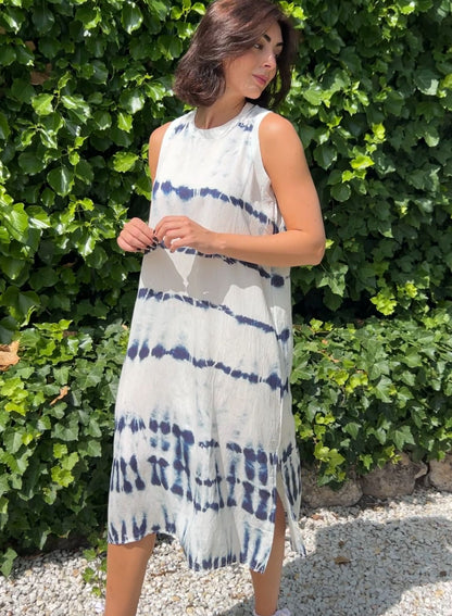 Vestido azul y blanco