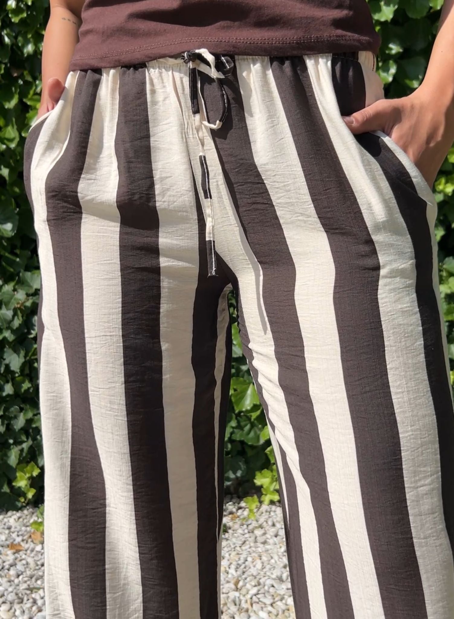 Pantalón rayas choco
