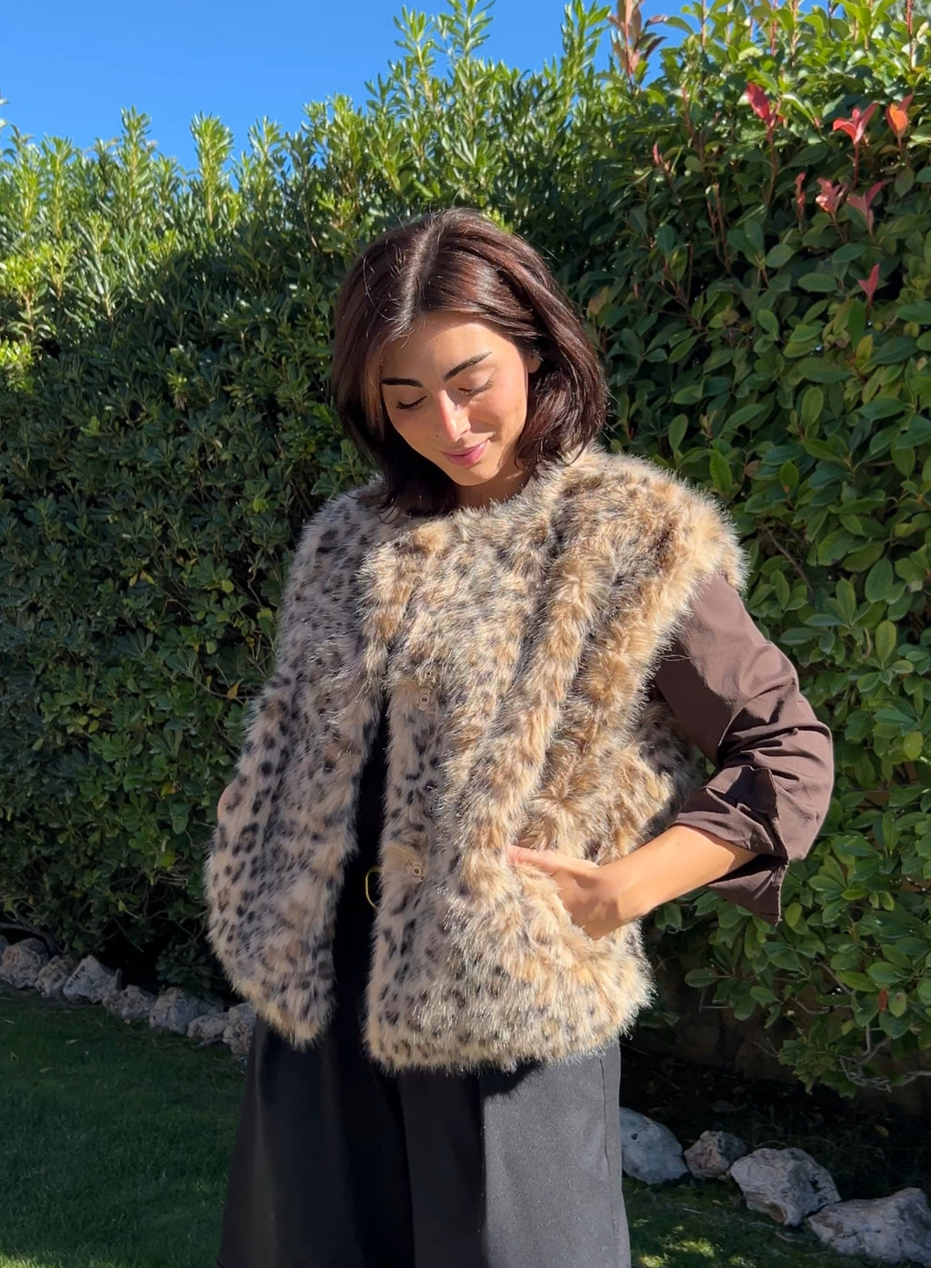 Chaleco over pelo camel