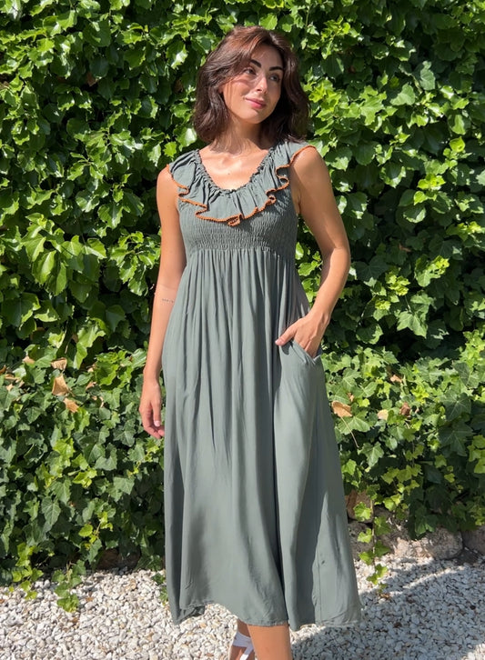 dress 