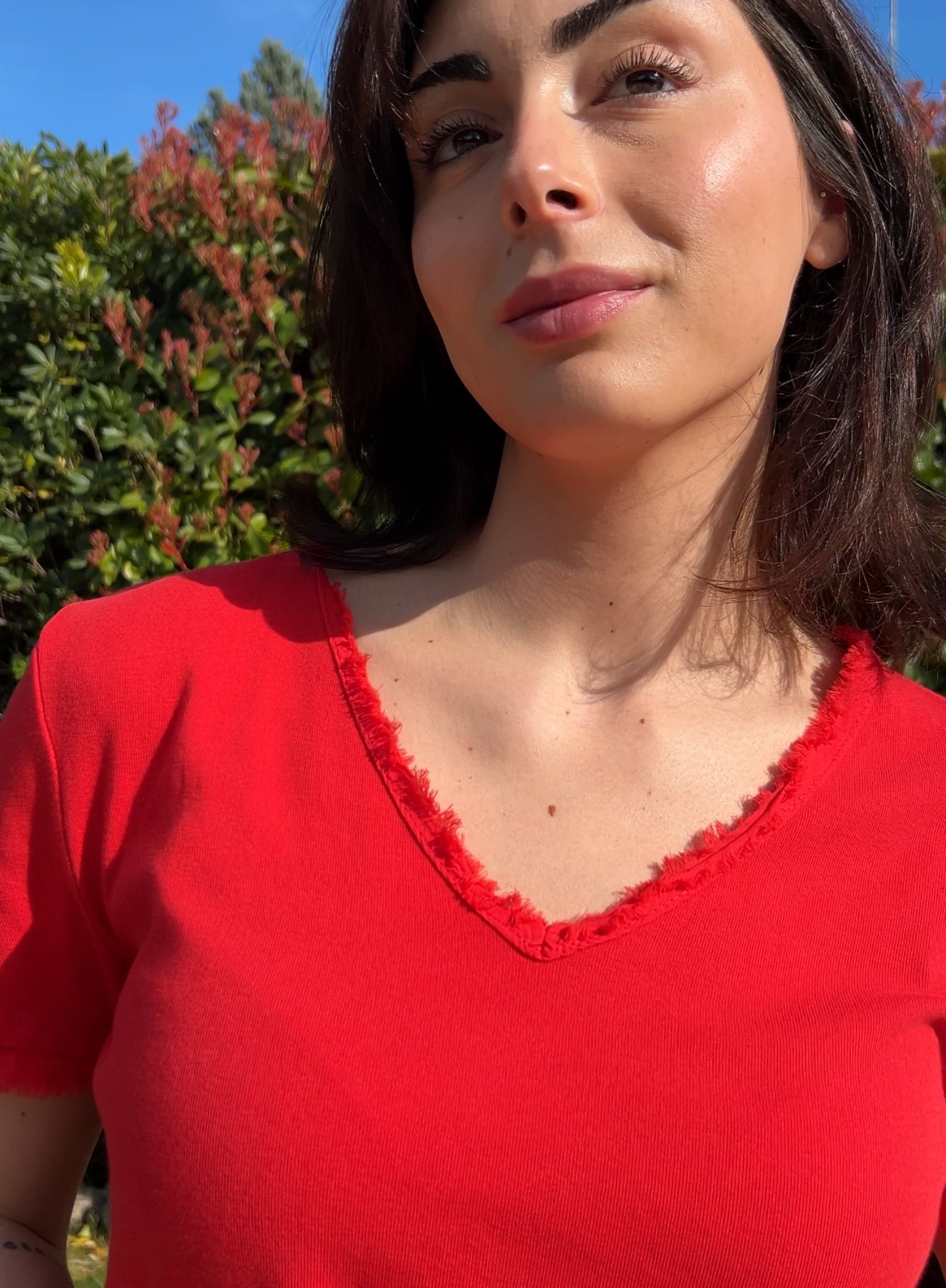 Camiseta escote v rojo