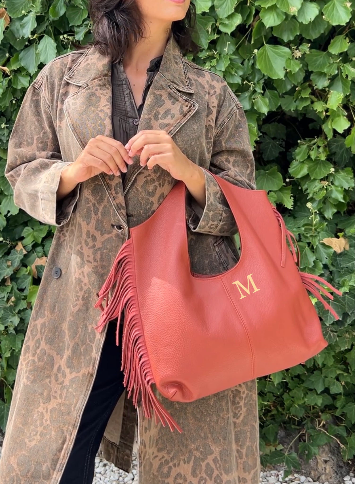 Bolso flecos caldero