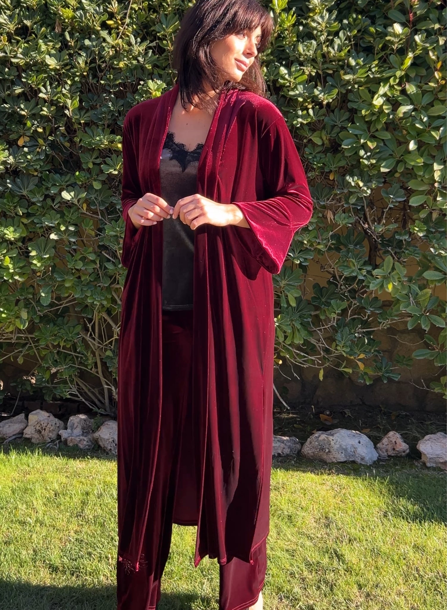 Levita terciopelo granate