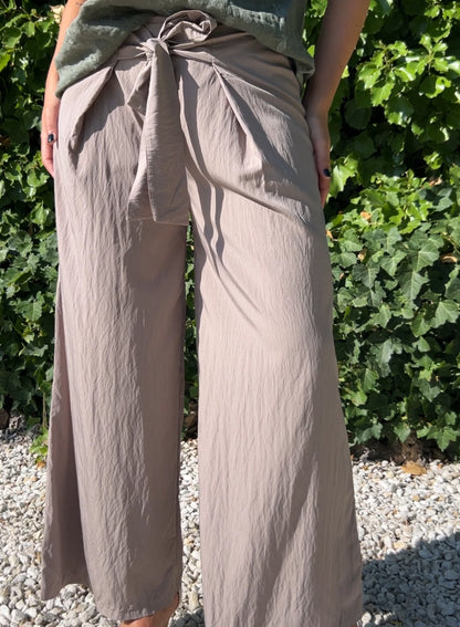 Pantalón lazo topo