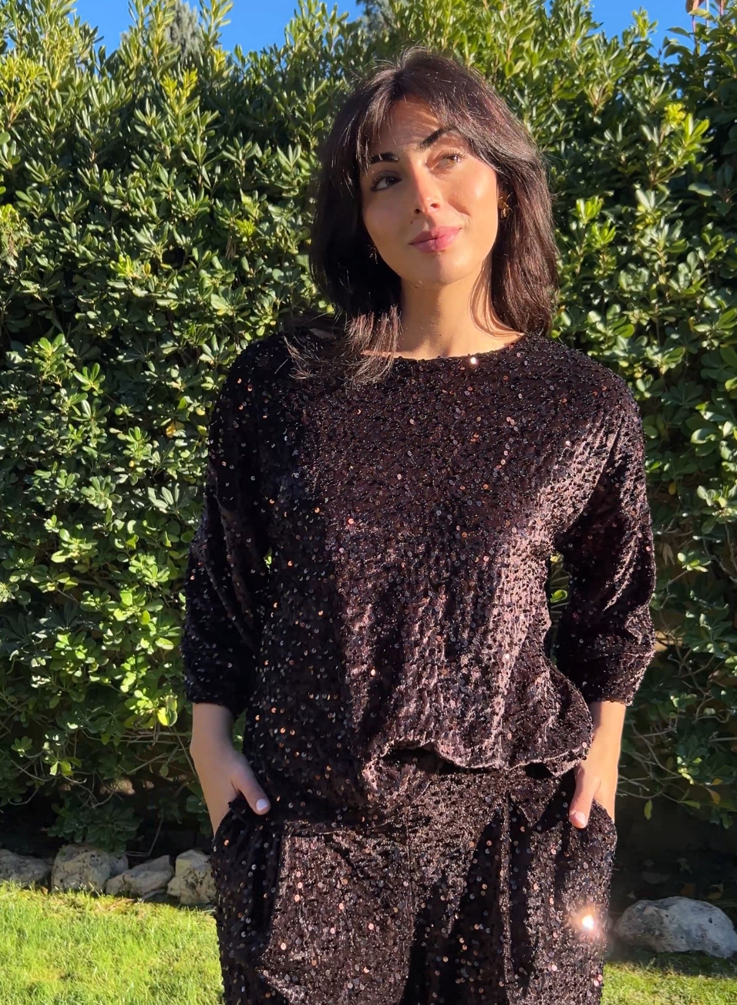 Cuerpo terciopelo marrón