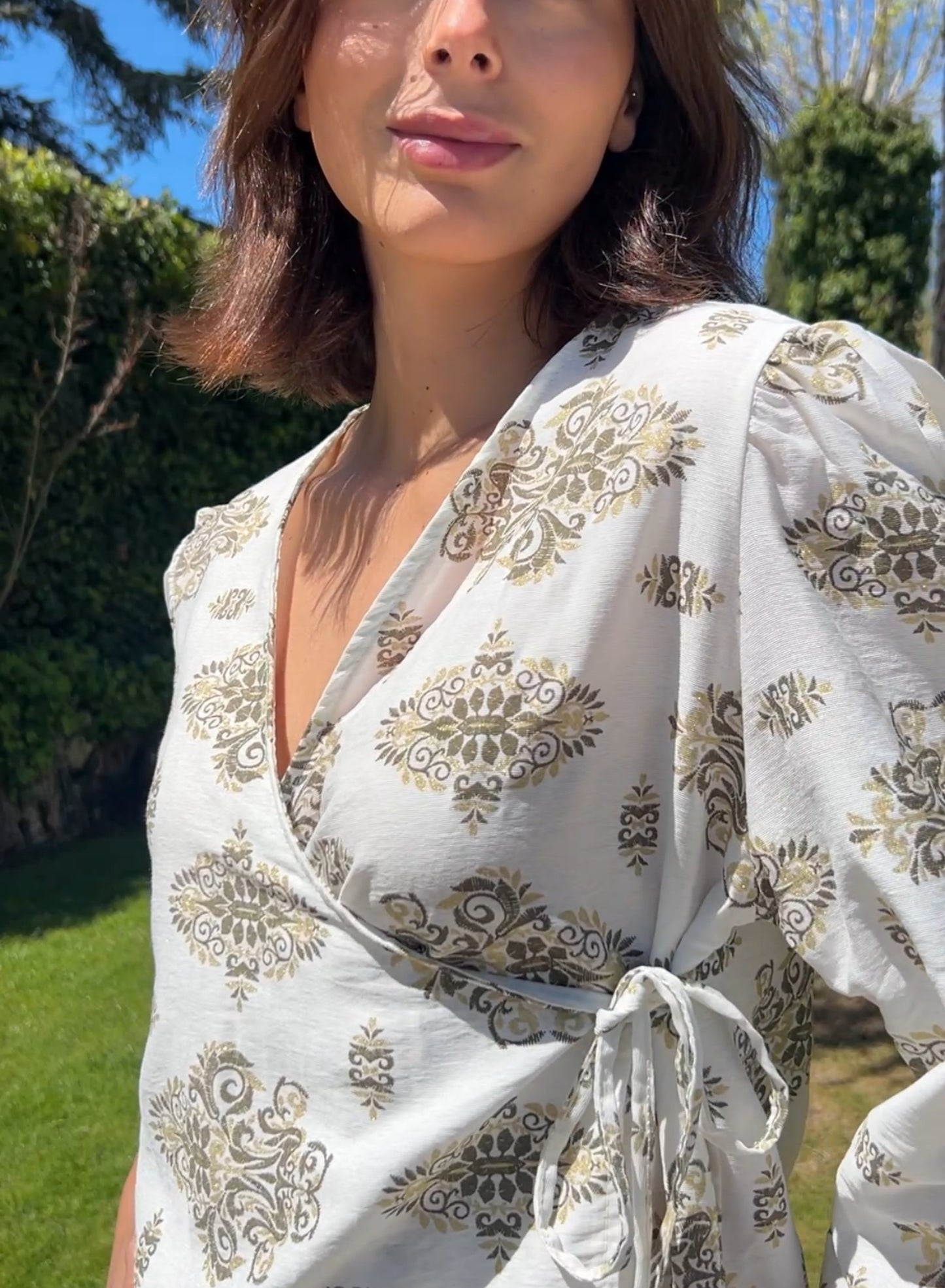 Coconut blouse 