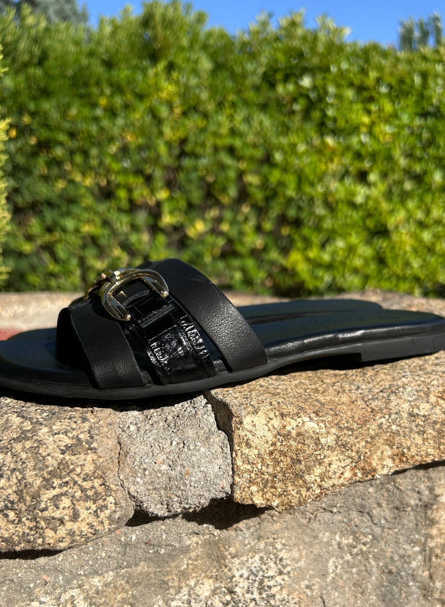 Leather stone sandals