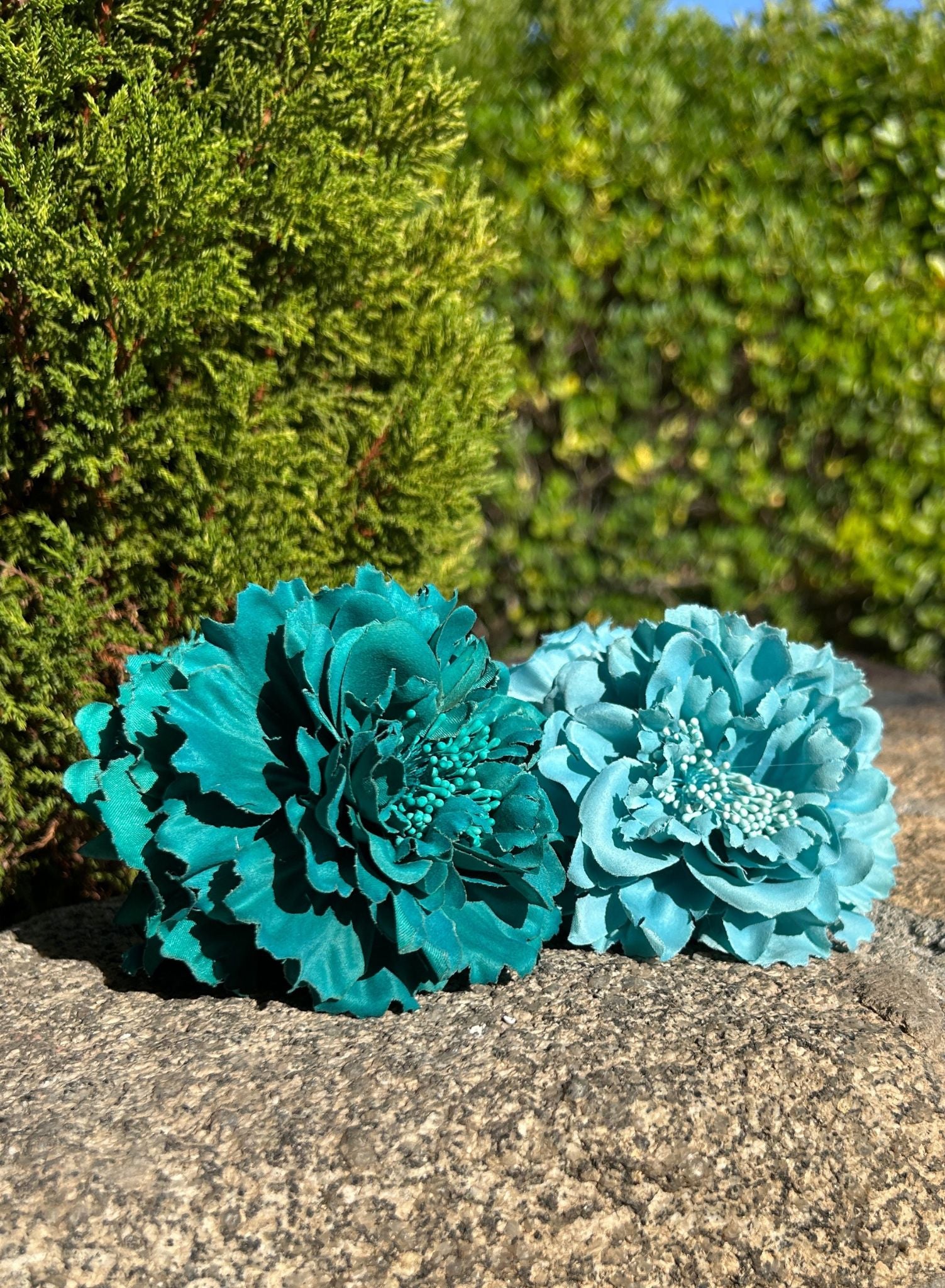Pinza flor pelo (varios colores)