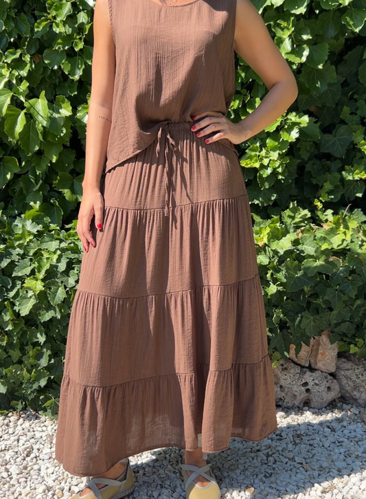 Falda marrón