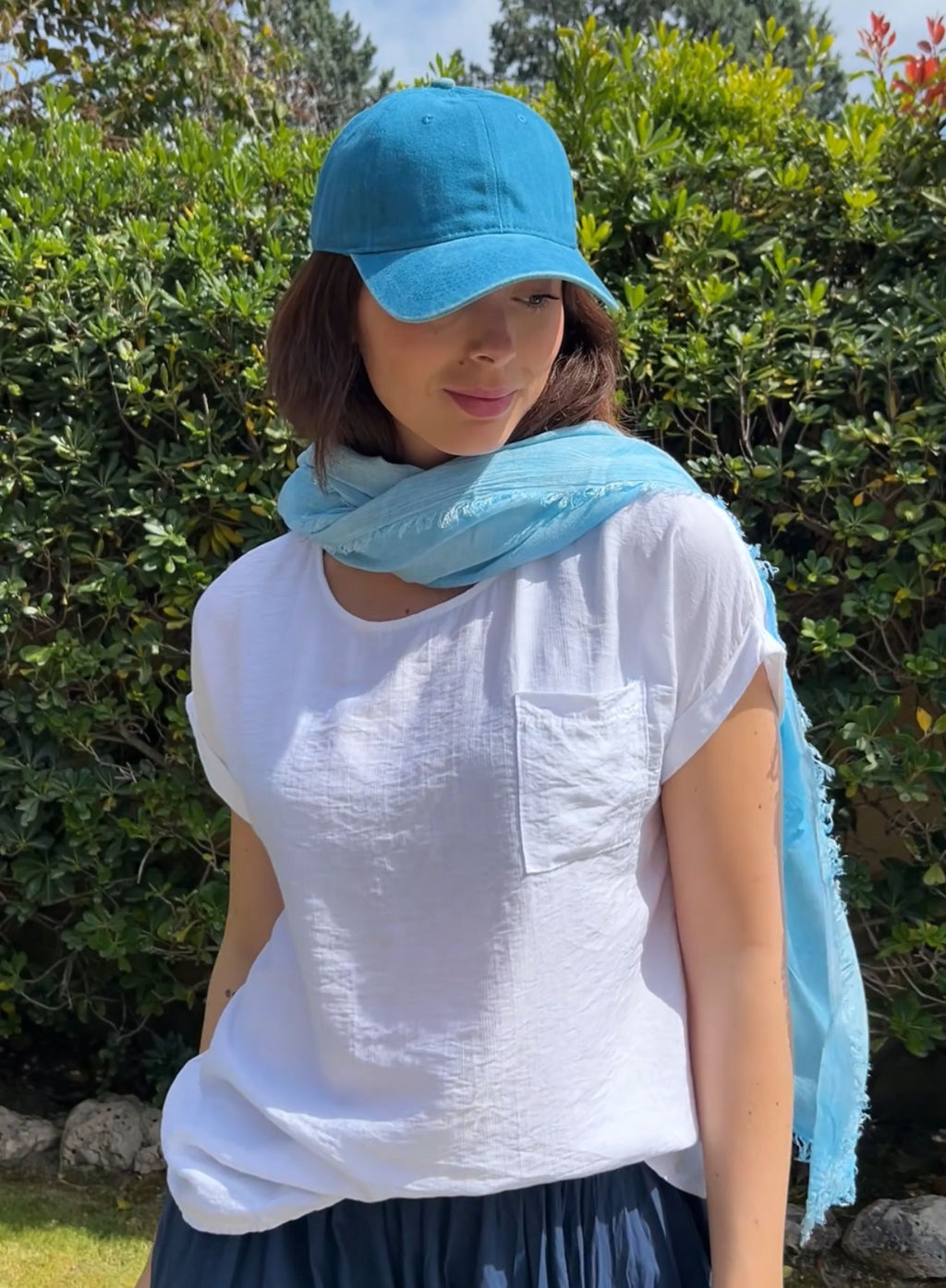 Cap + blue scarf