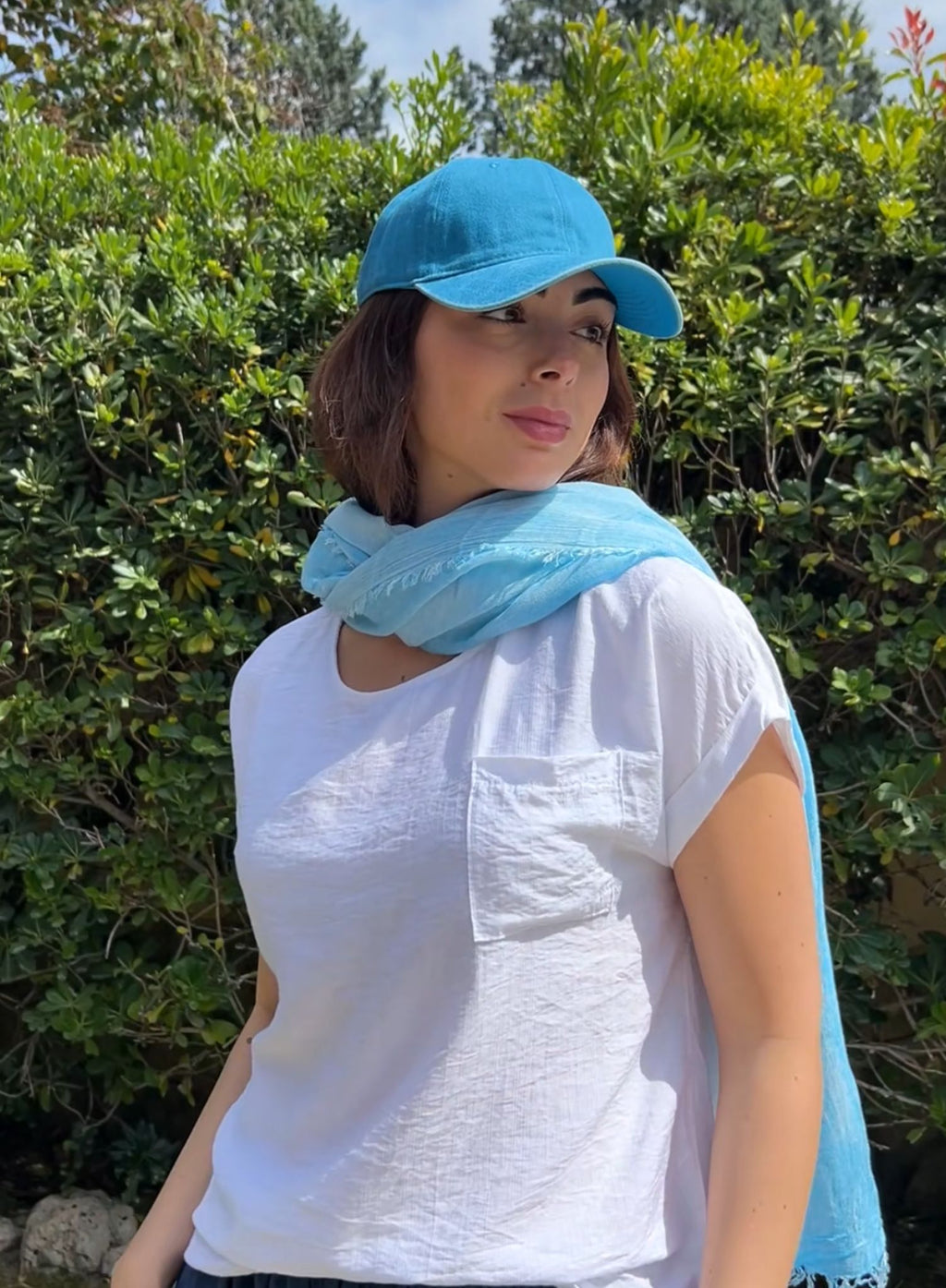 Cap + blue scarf