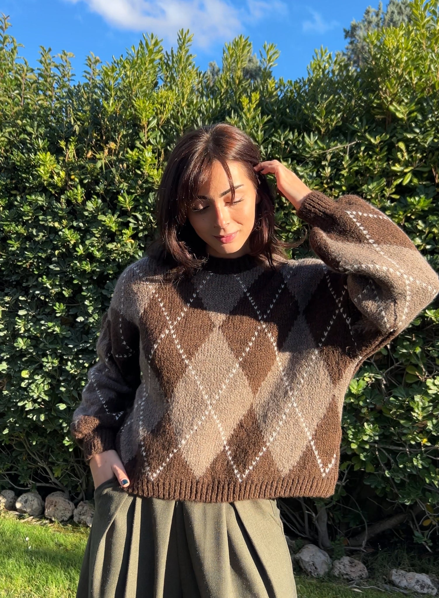 Maroon V-neck sweater