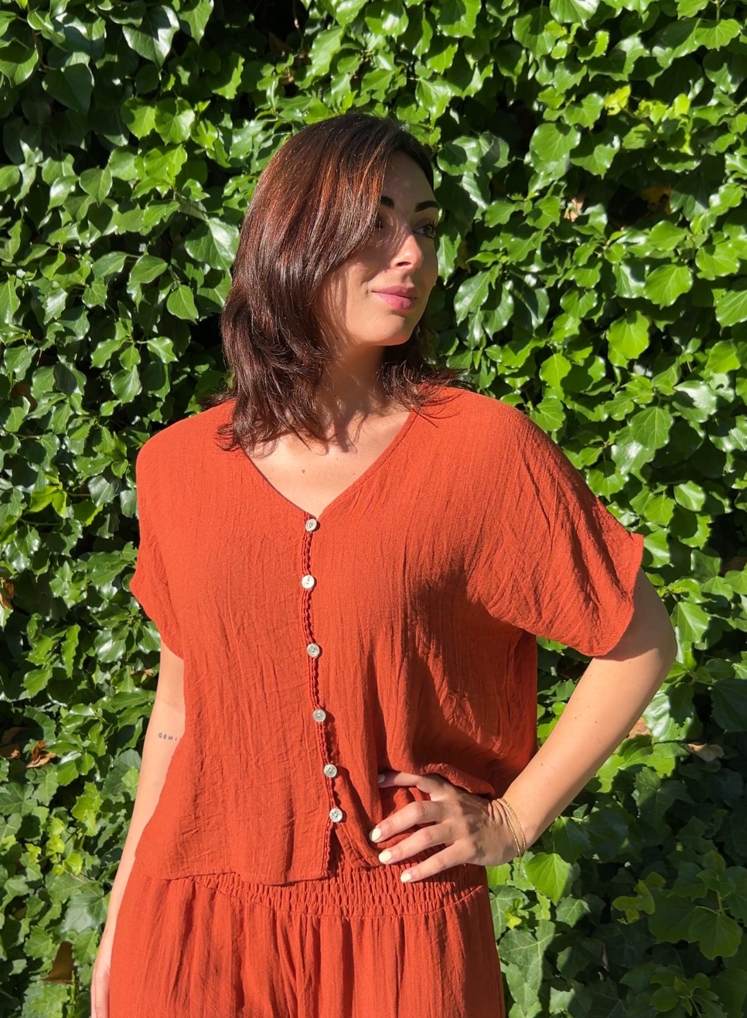 Blusa tipo bambula botones