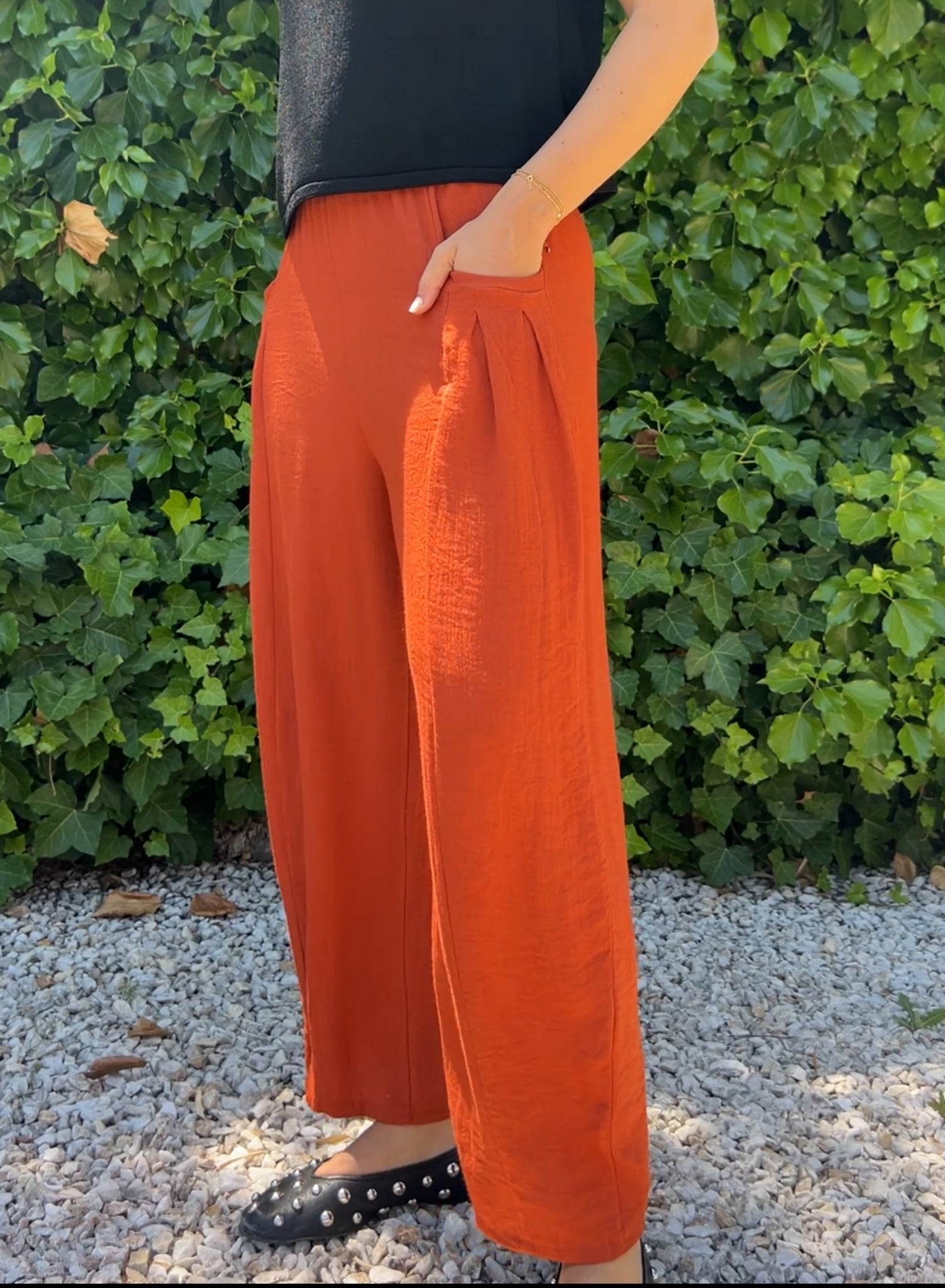 Pantalón bolsillos caldero