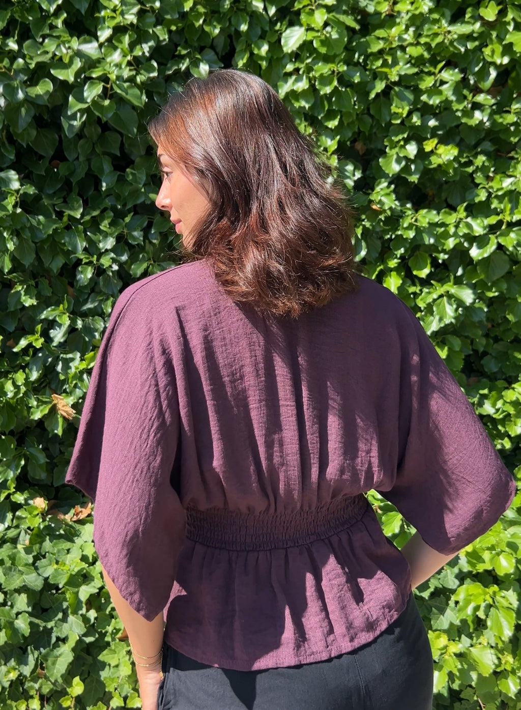 Blusa manga japonesa berenjena