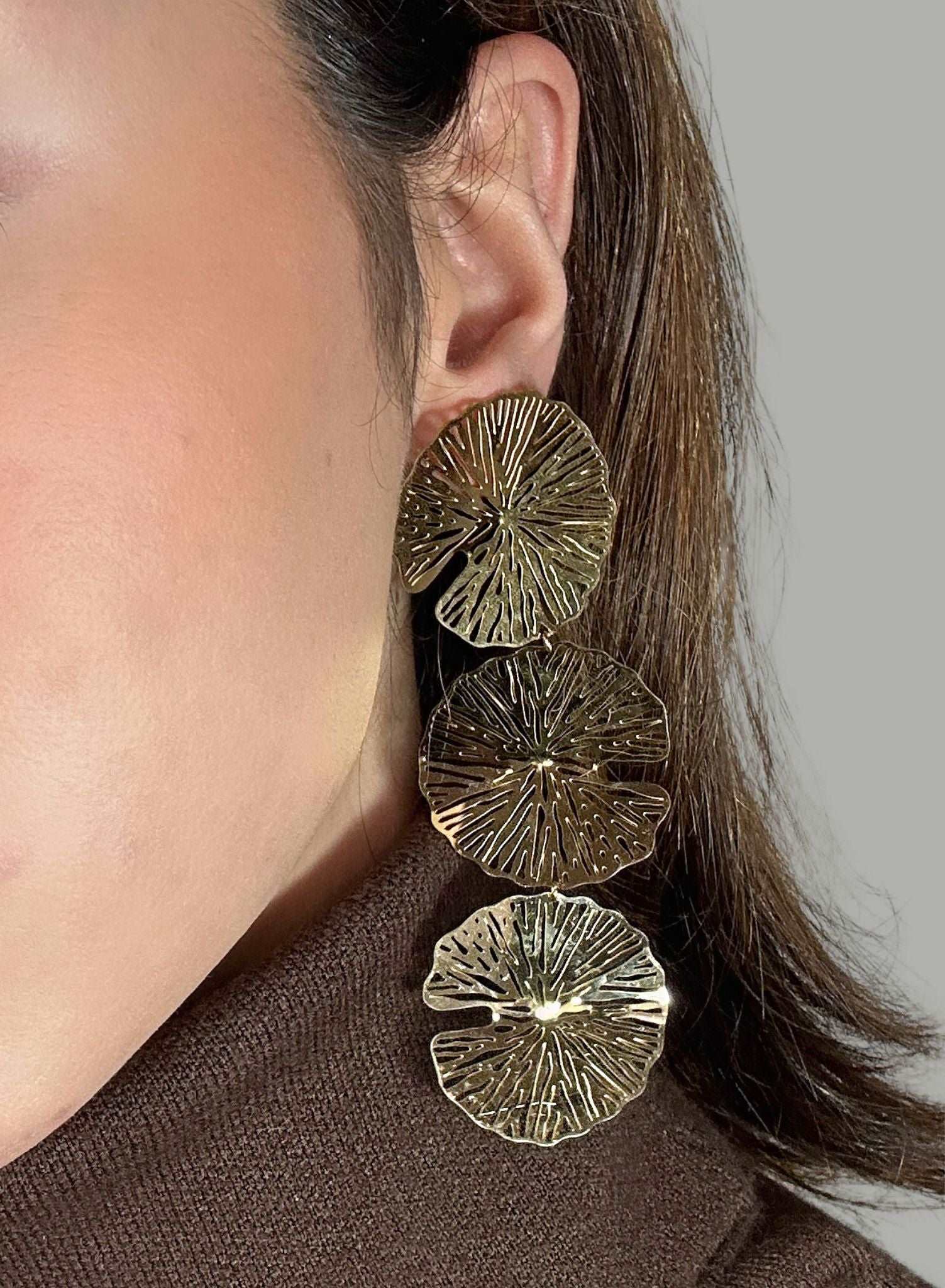 Pendientes Flor Dorada
