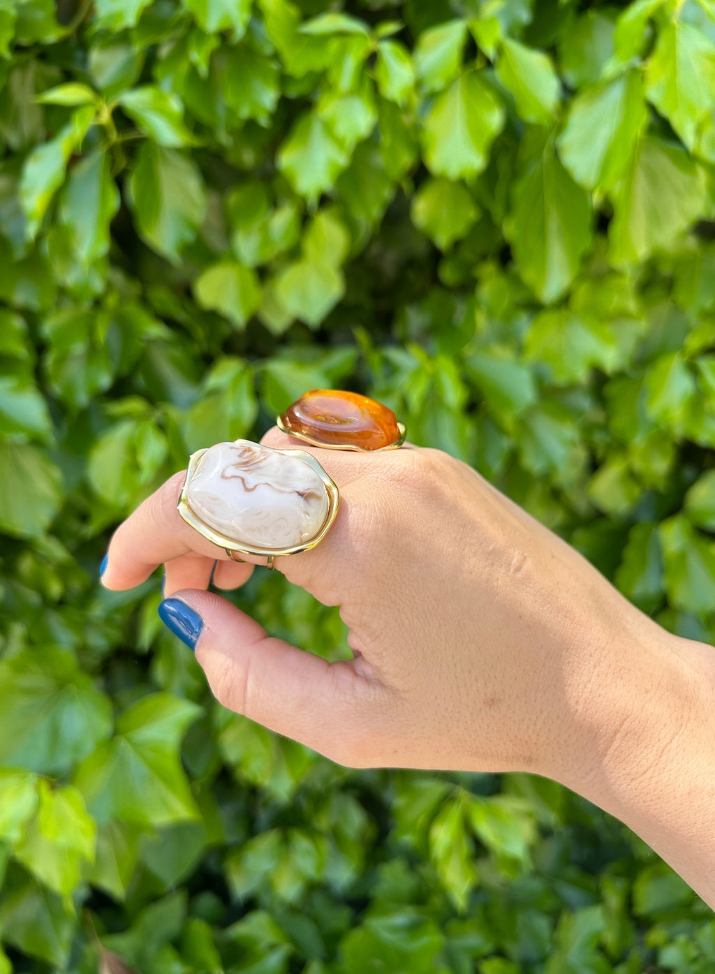 Anillo piedra