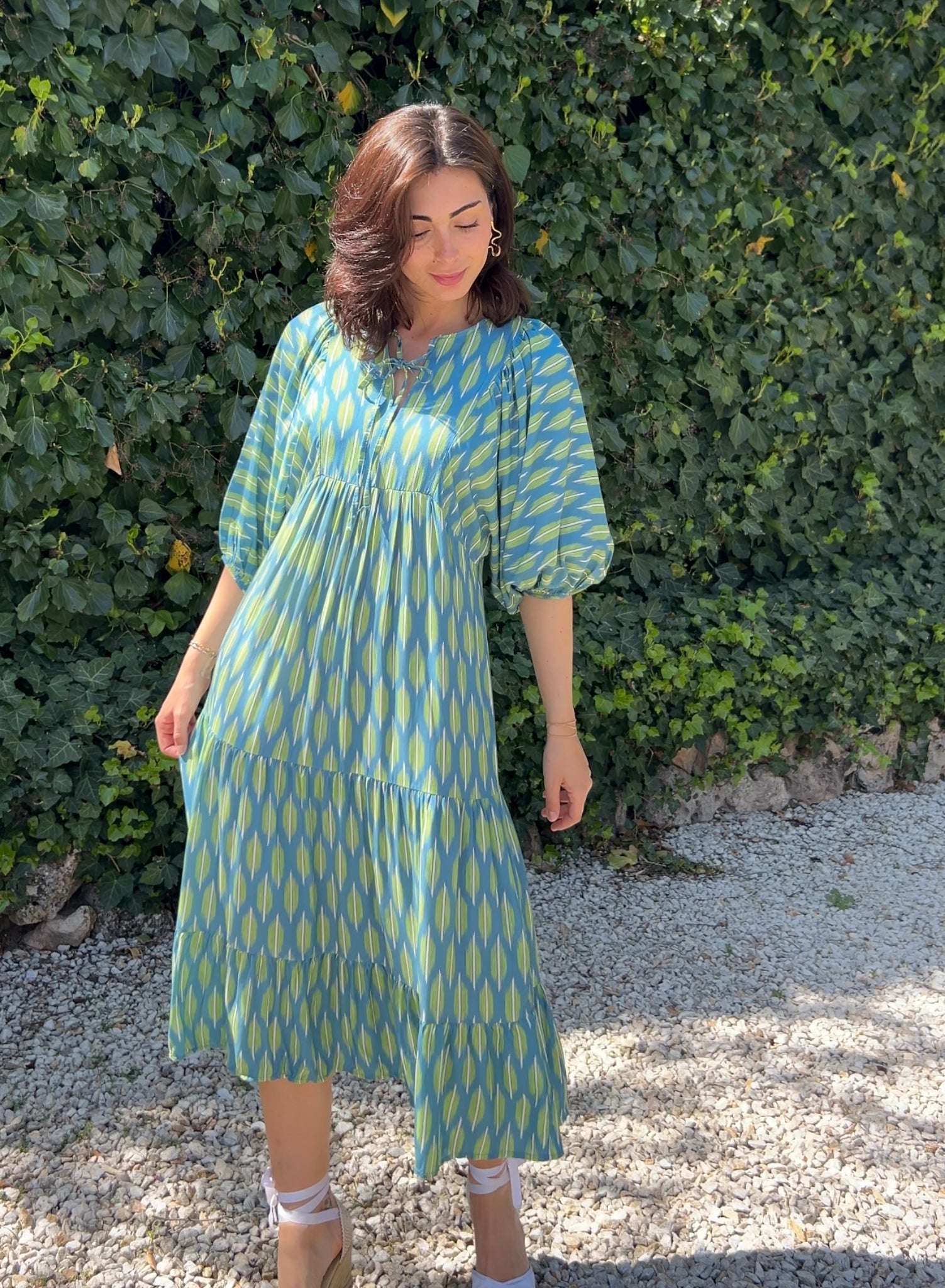 Vestido azul manga abullonada