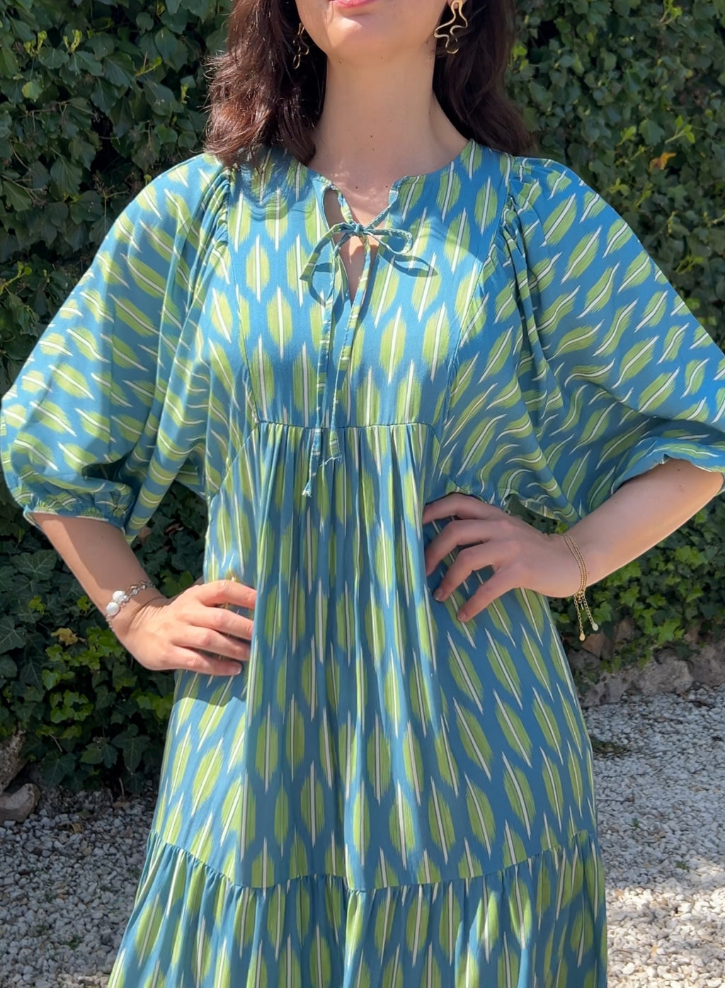 Vestido azul manga abullonada