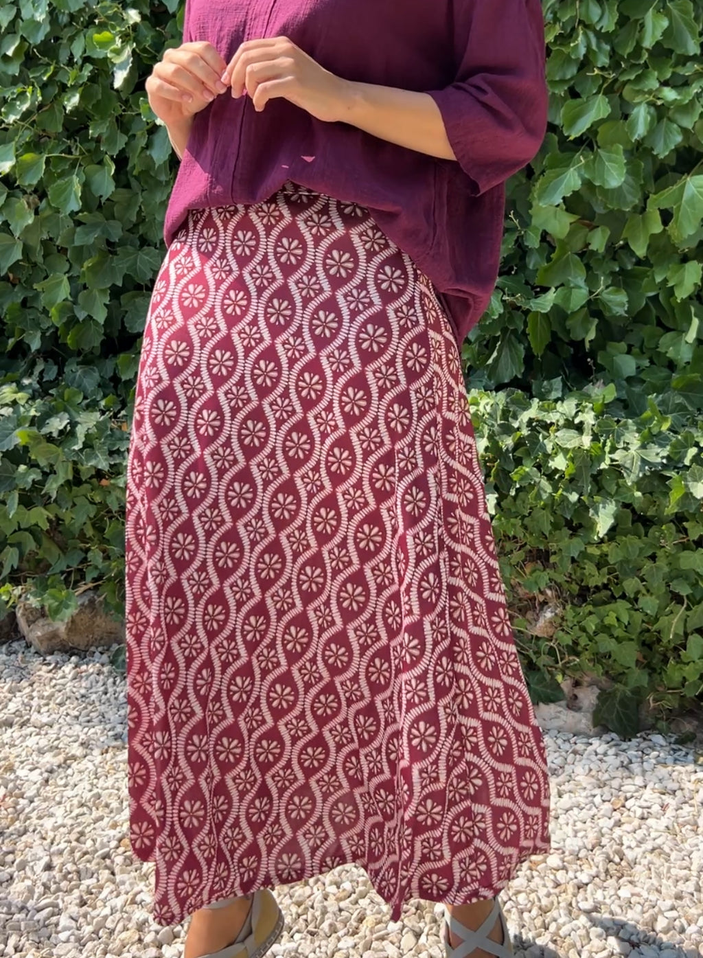 Falda licra fresa